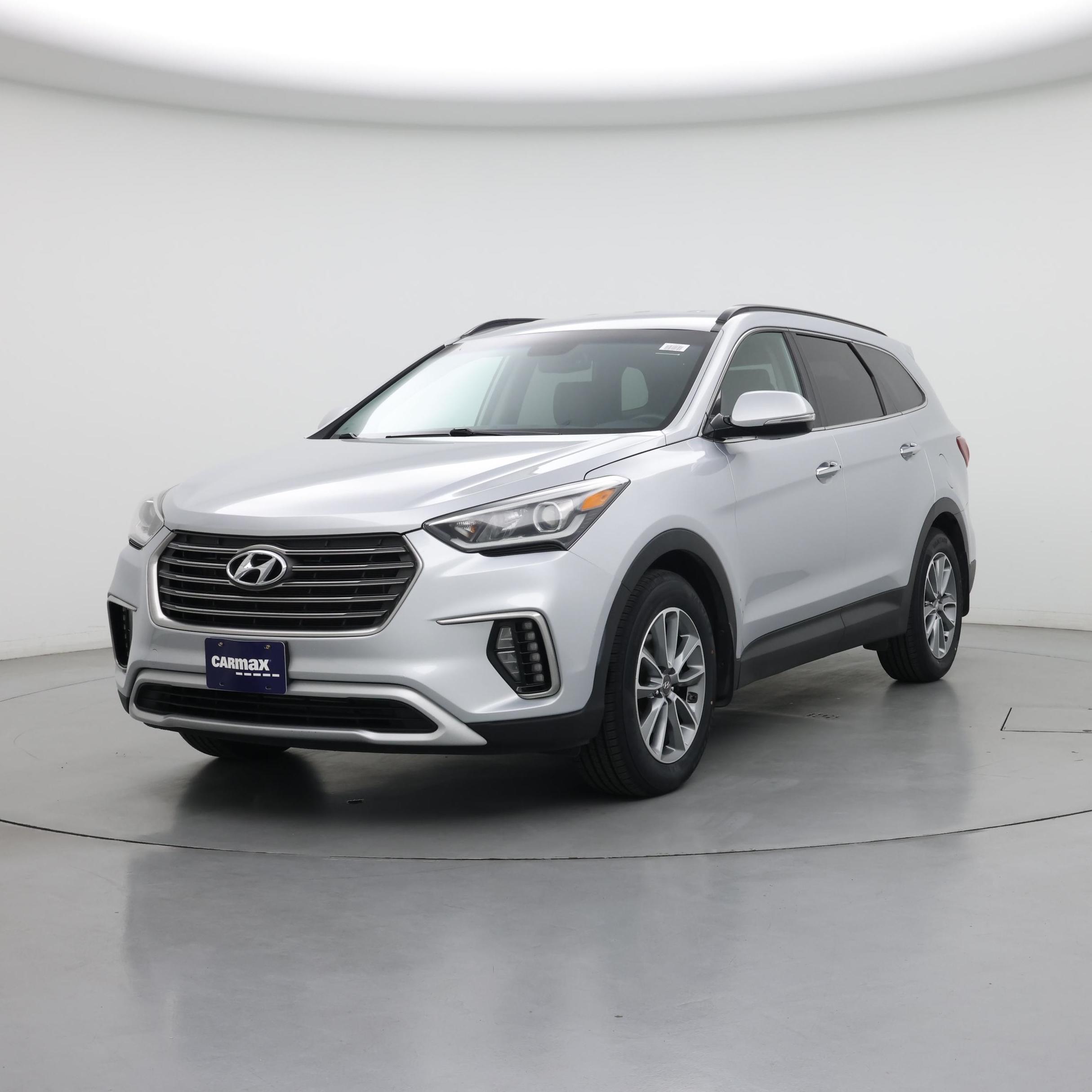 Thumbnail: 2017 Hyundai Santa Fe - 4