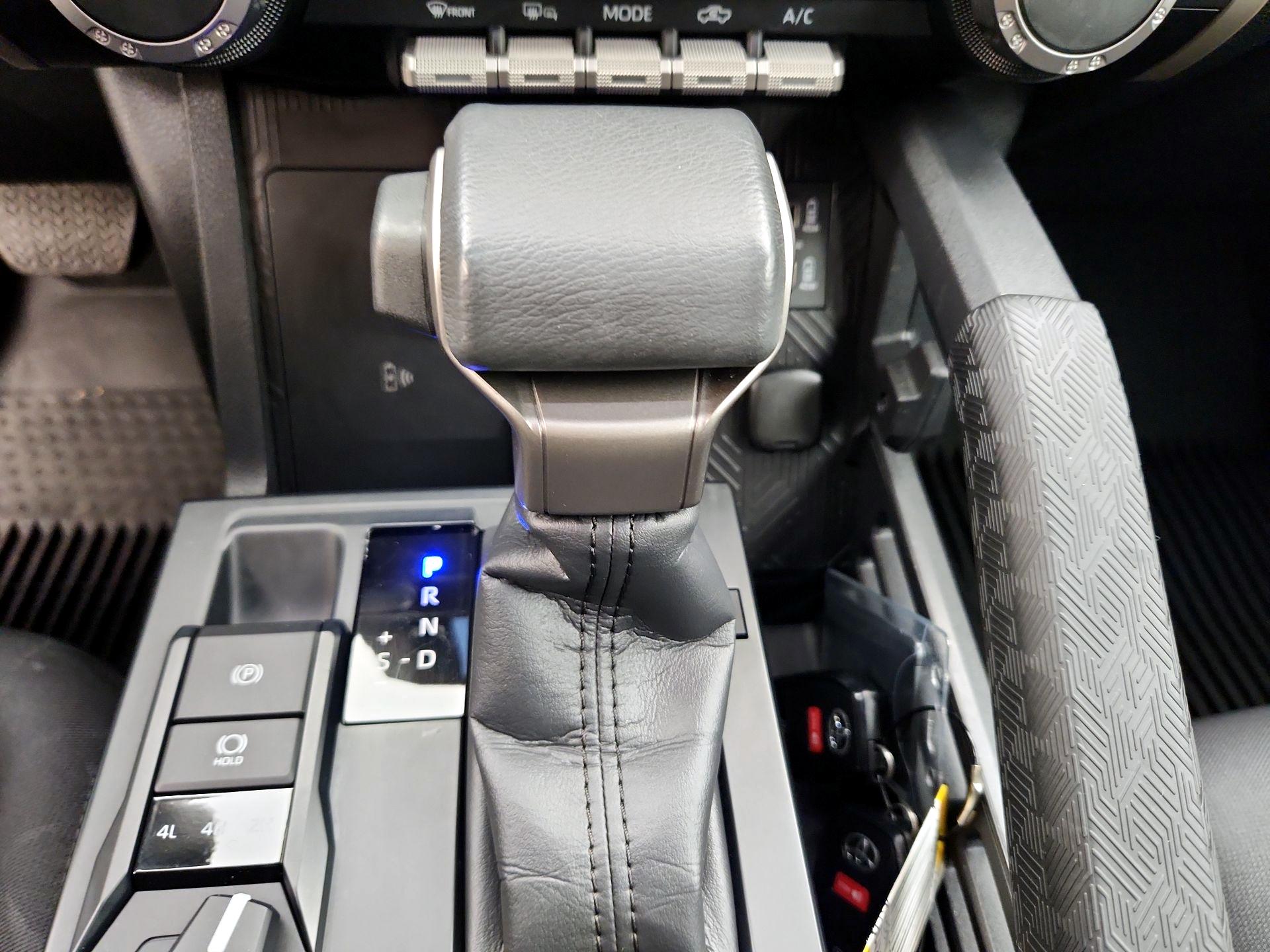 Thumbnail: 2024 Toyota Tacoma - 17