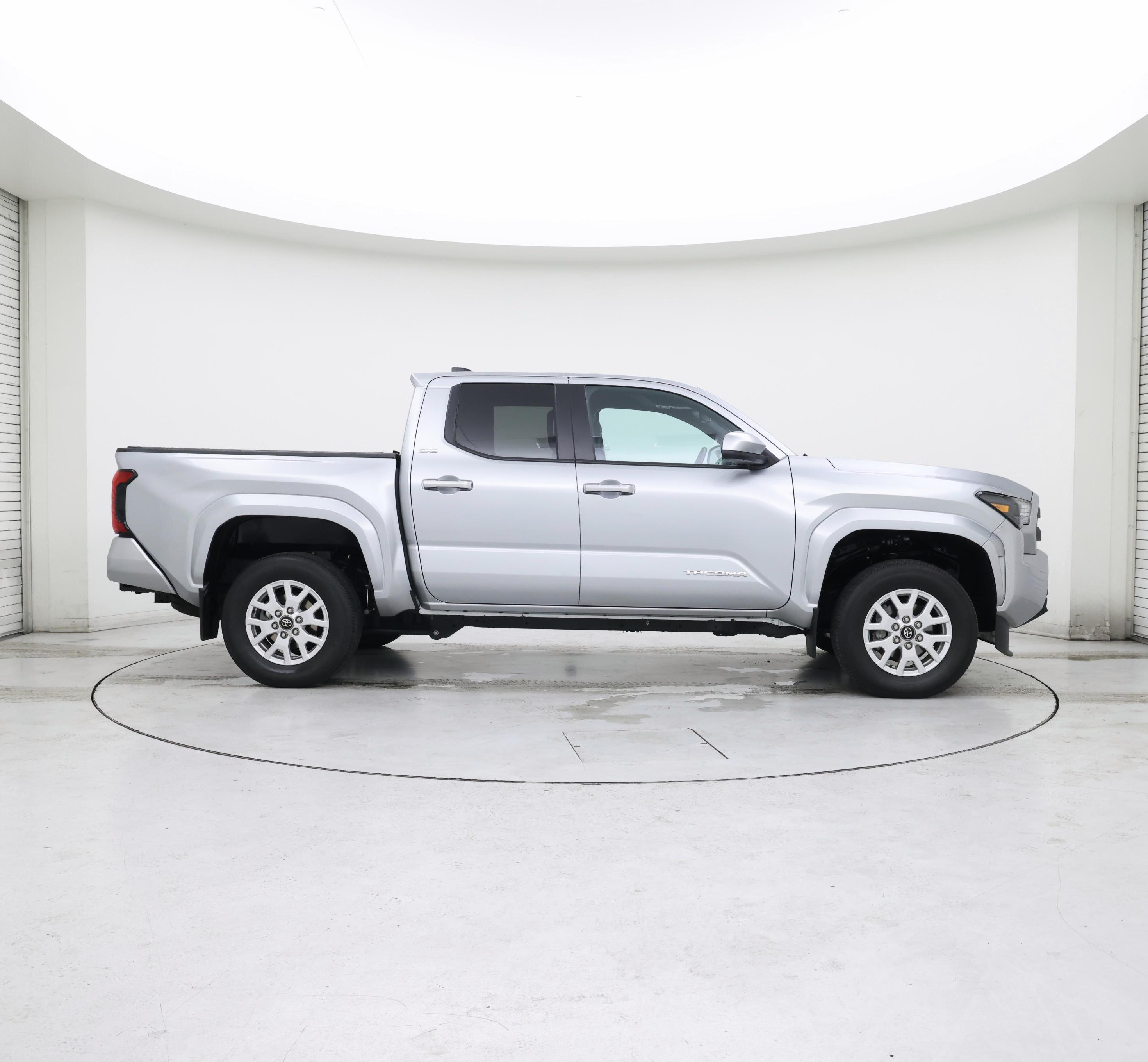 Thumbnail: 2024 Toyota Tacoma - 7