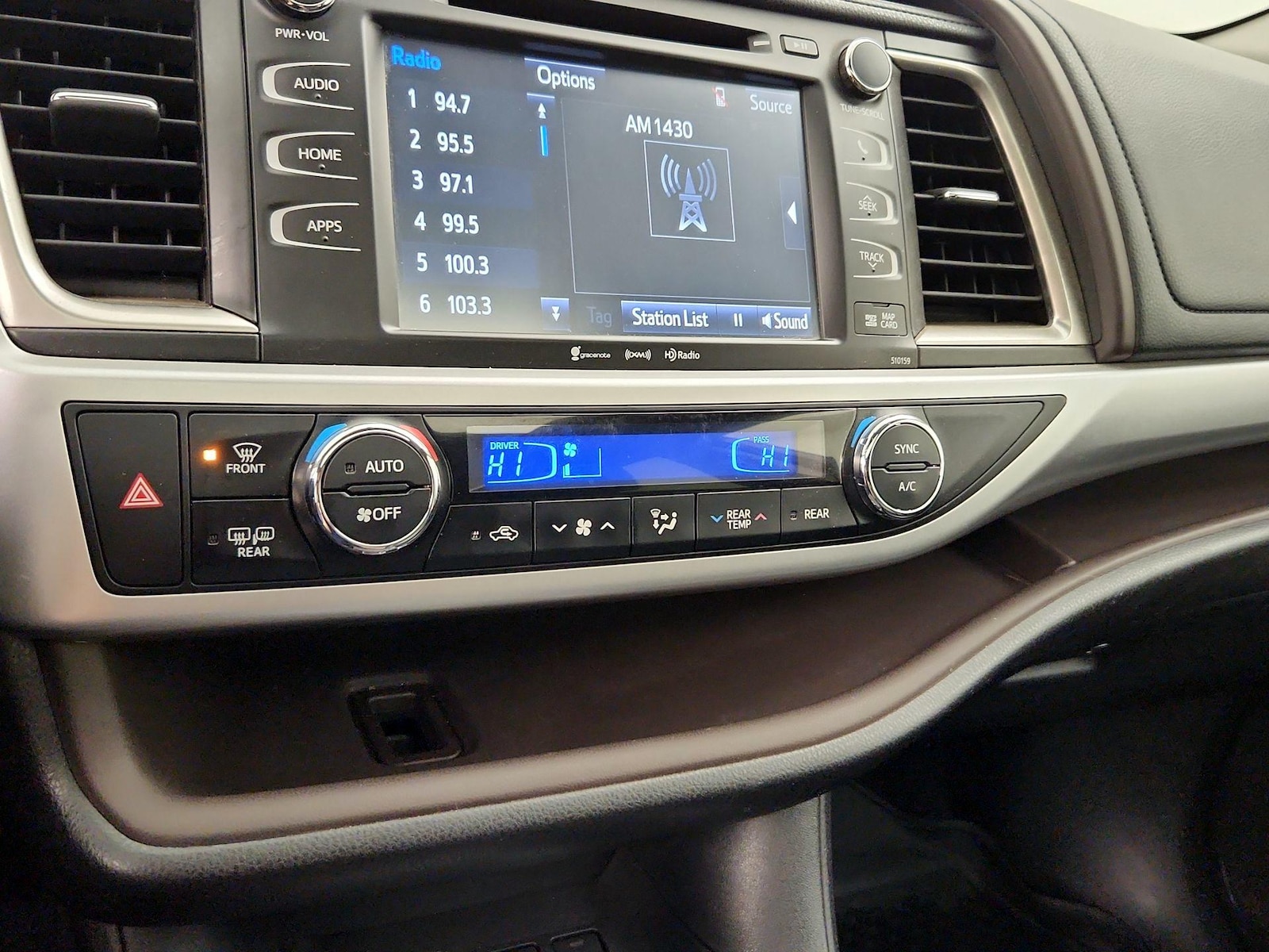 2016 Toyota Highlander XLE - Photo 17