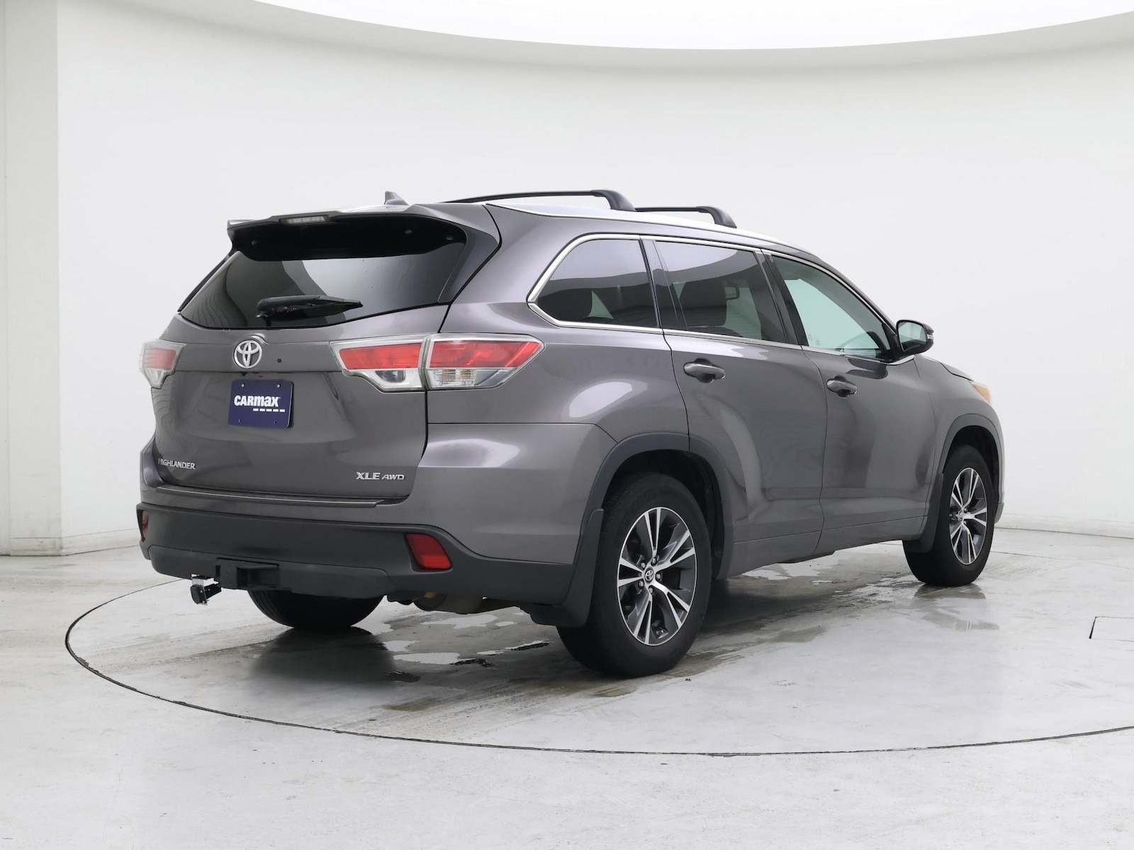 2016 Toyota Highlander XLE - Photo 9