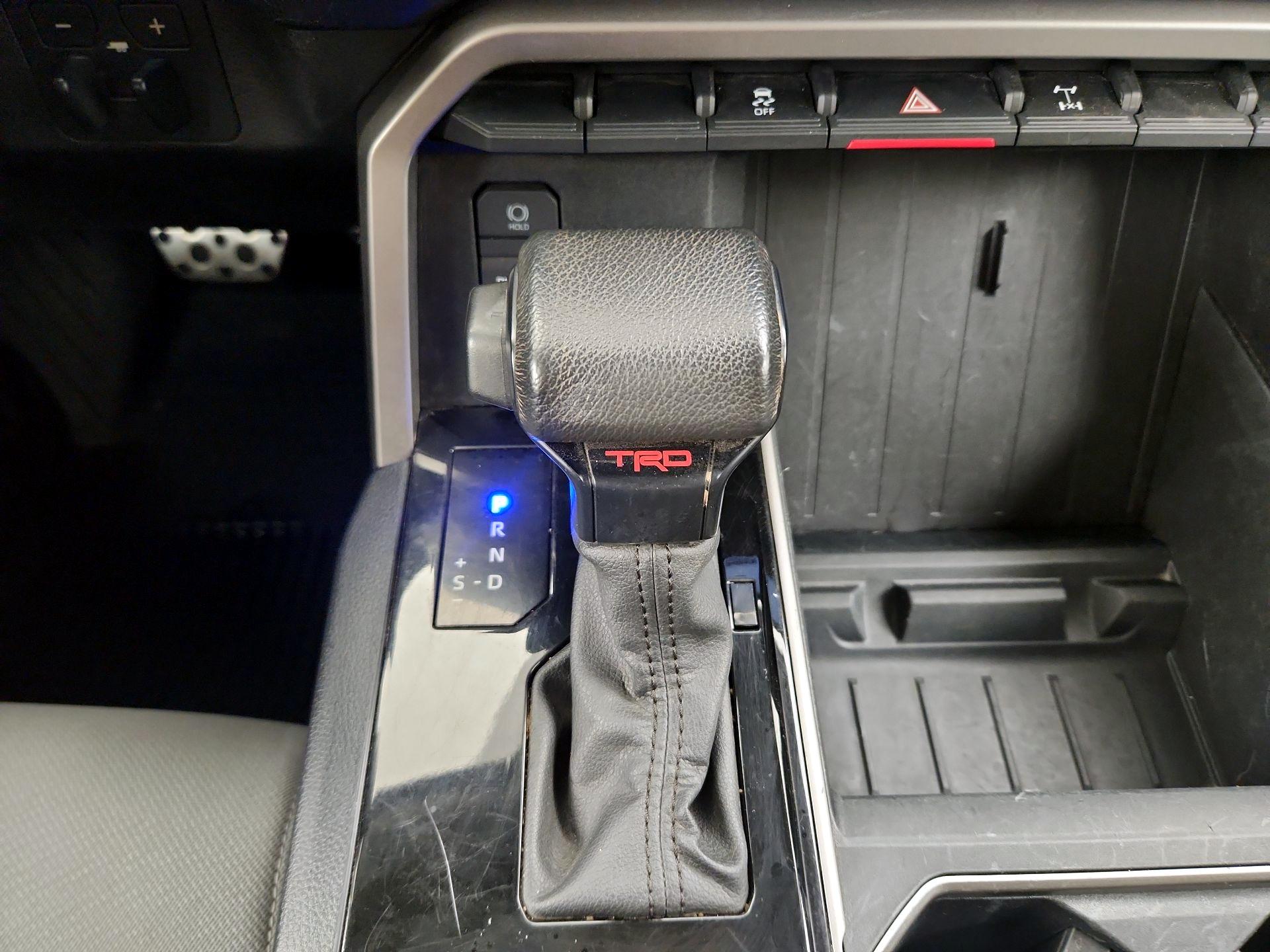 Thumbnail: 2024 Toyota Tundra - 17