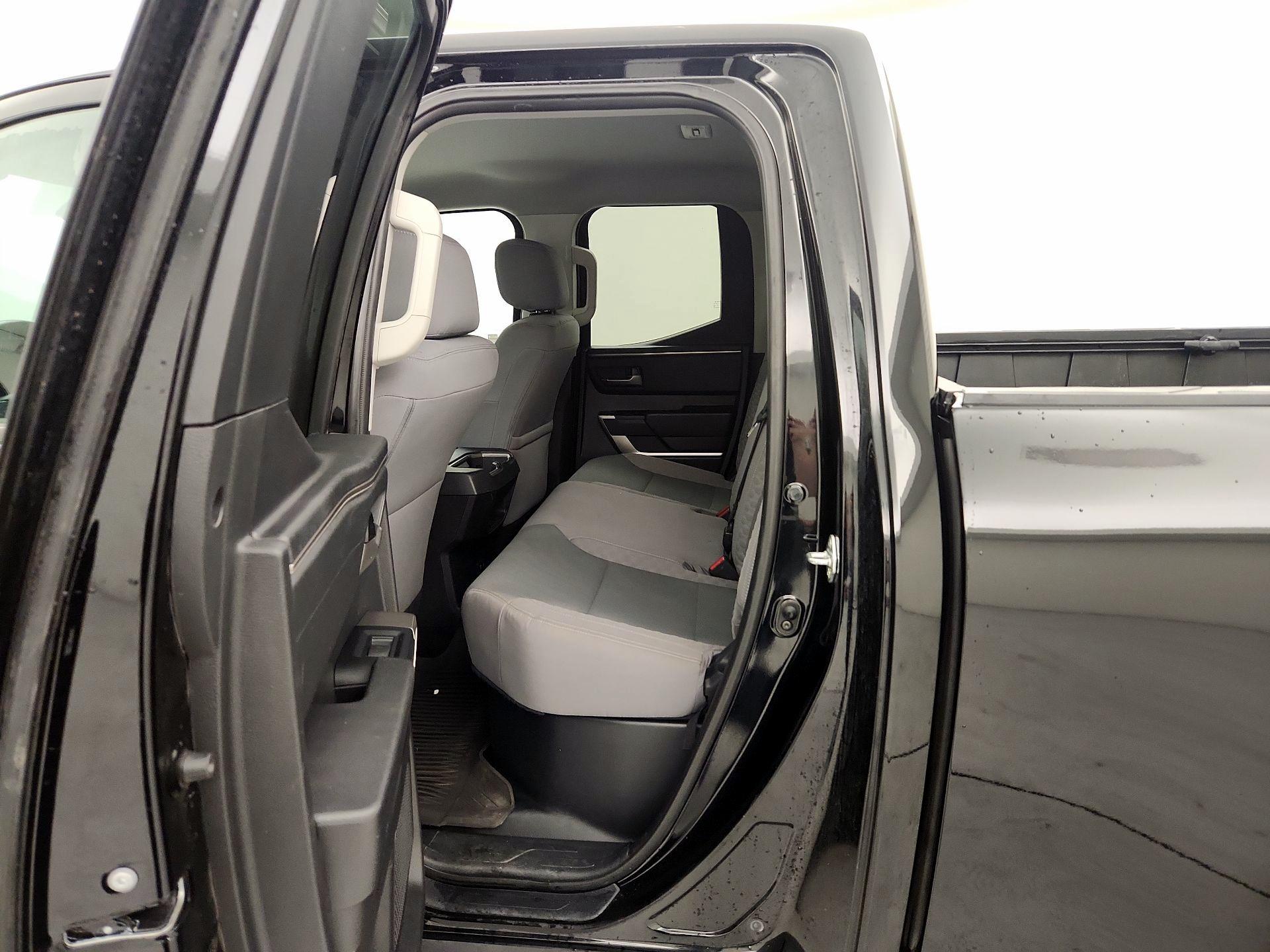 Thumbnail: 2024 Toyota Tundra - 19