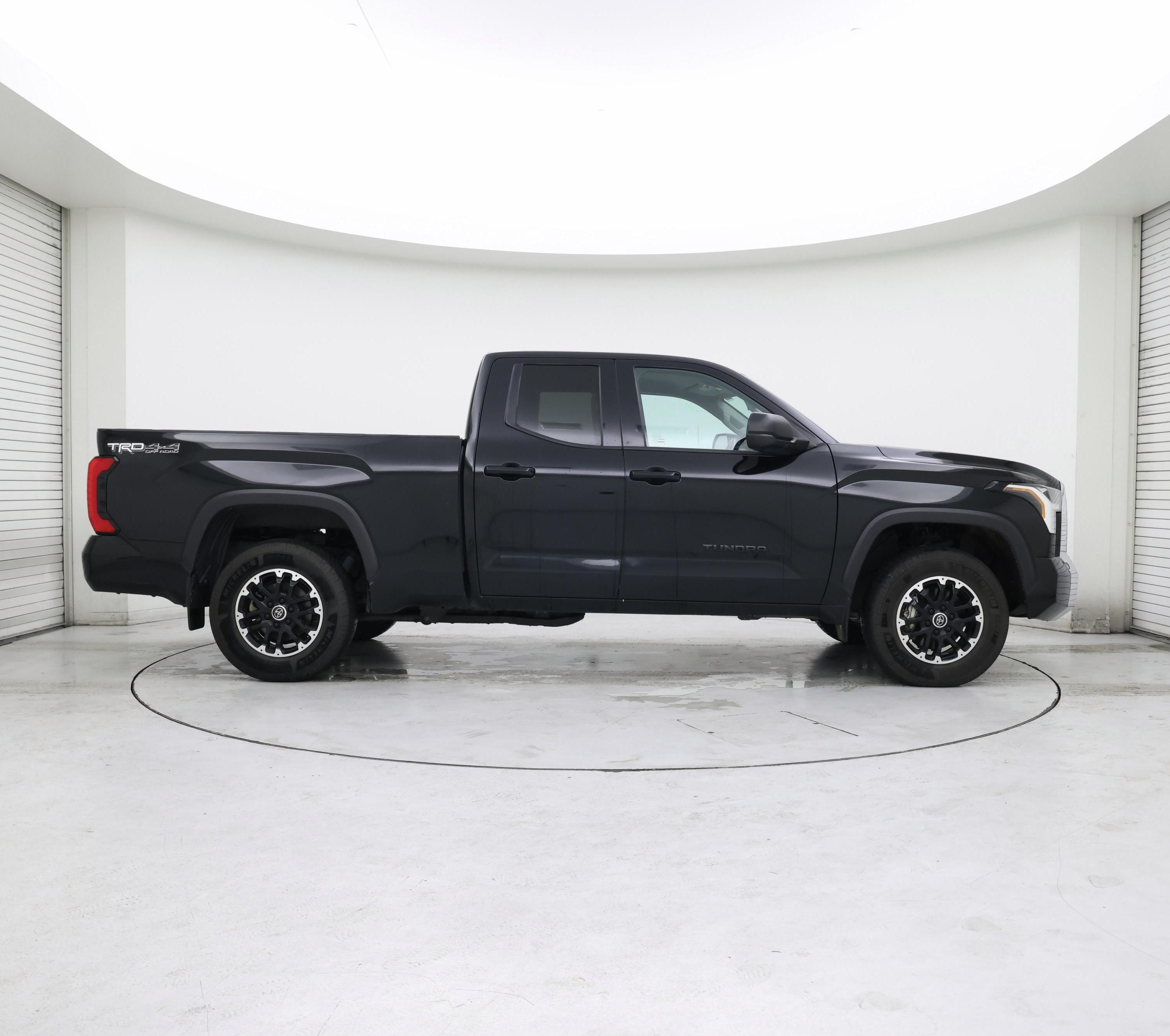 Thumbnail: 2024 Toyota Tundra - 7