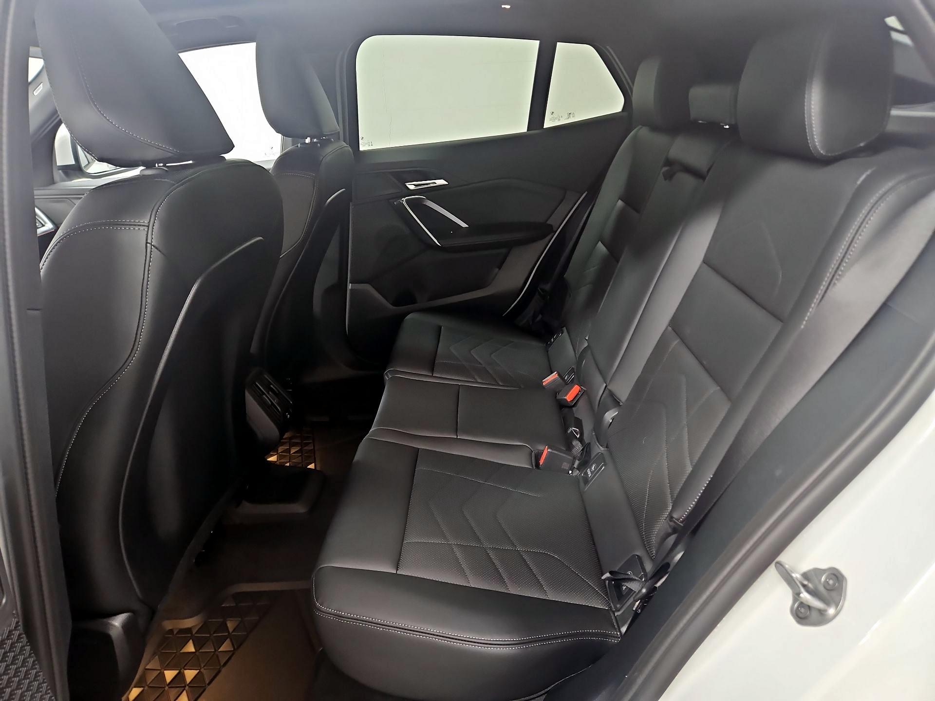 Thumbnail: 2026 BMW X2 - 20