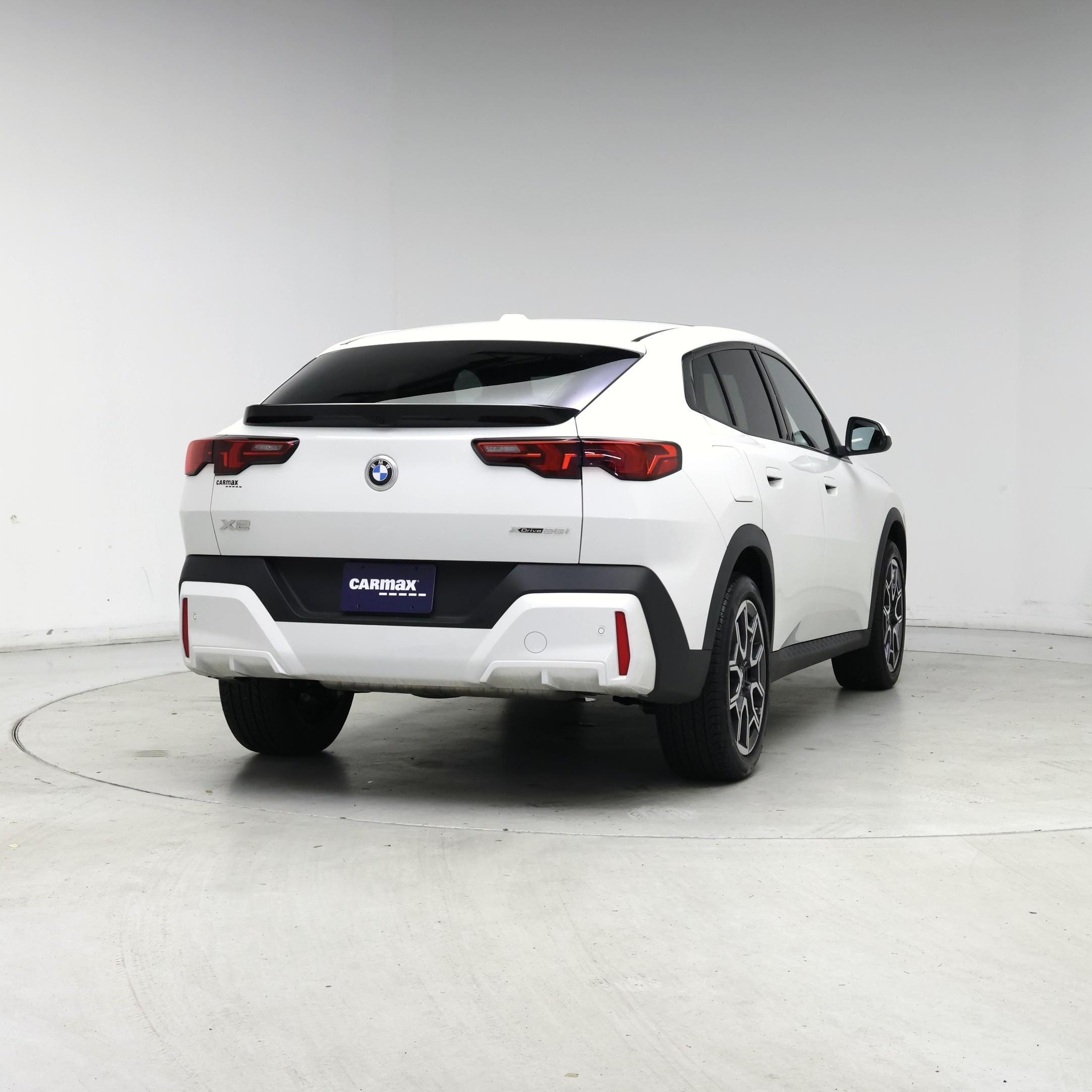 Thumbnail: 2026 BMW X2 - 8