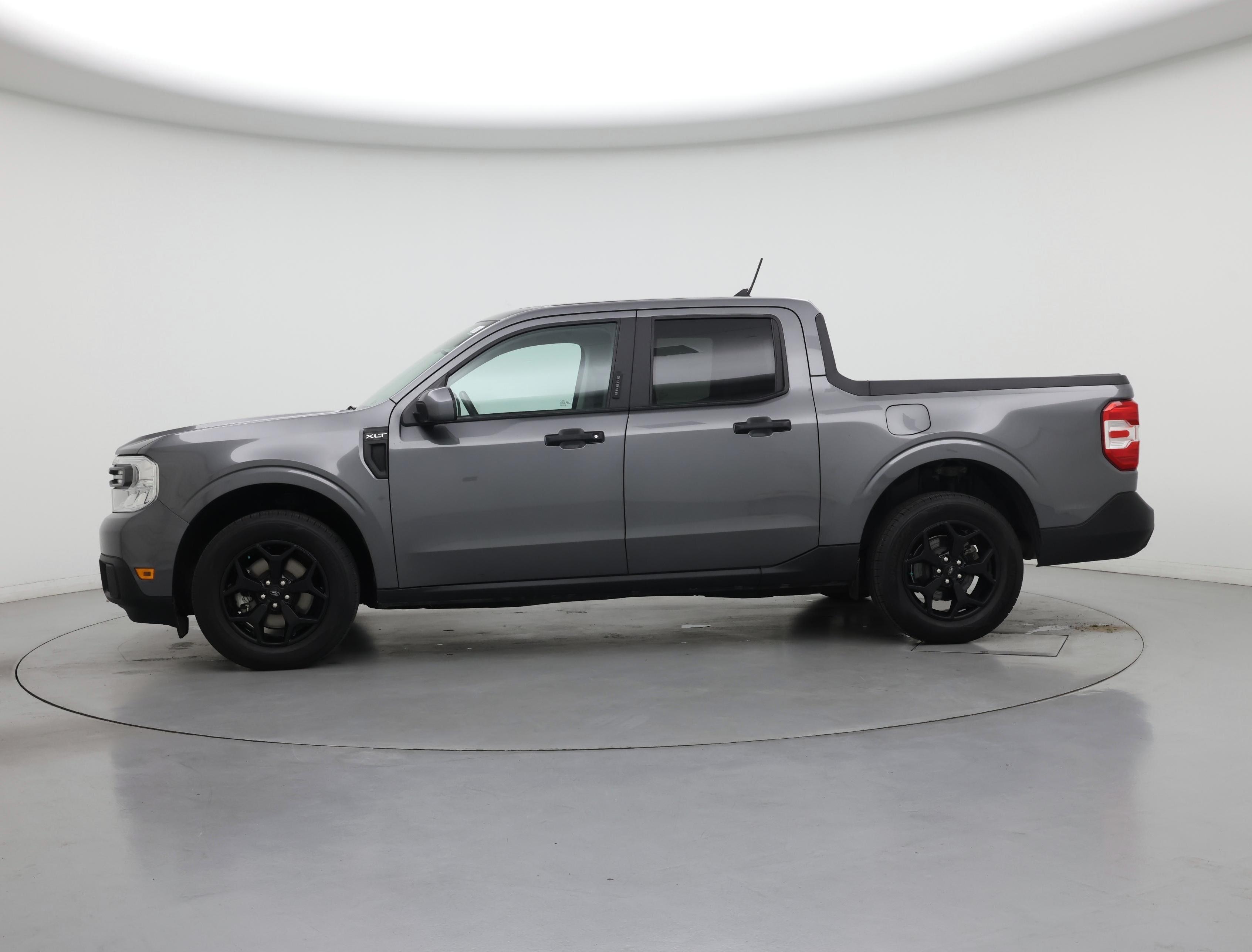 Thumbnail: 2022 Ford Maverick - 3