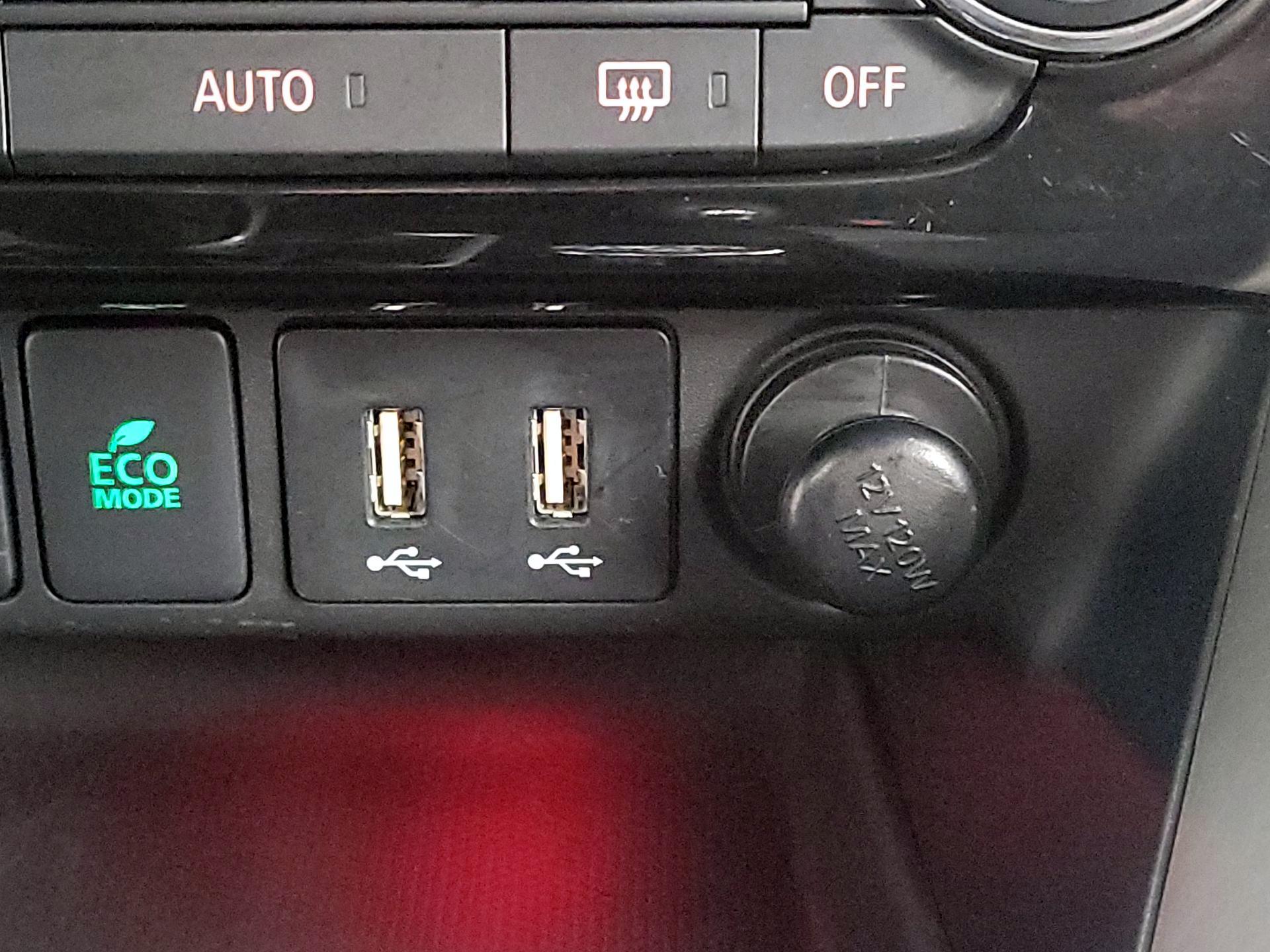 Thumbnail: 2023 Mitsubishi Eclipse Cross - 18