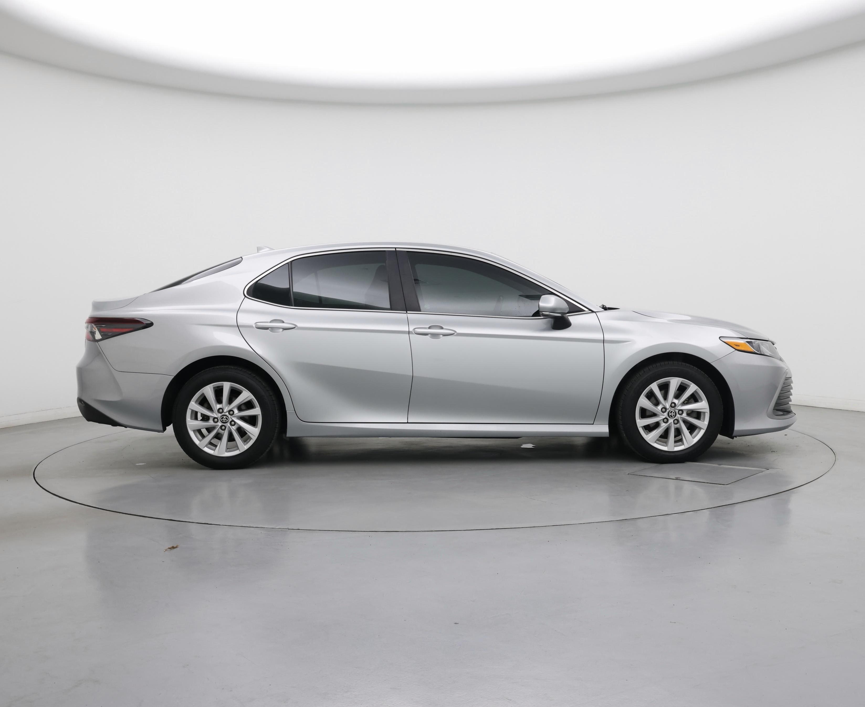 Thumbnail: 2023 Toyota Camry - 7