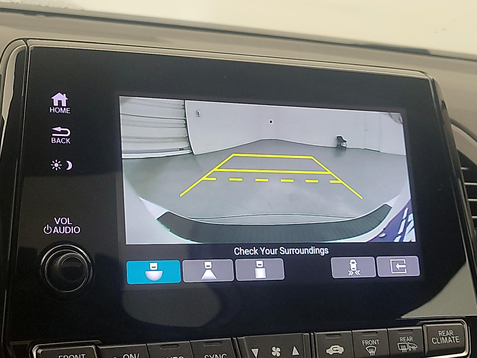 Thumbnail: 2023 Honda Odyssey - 15