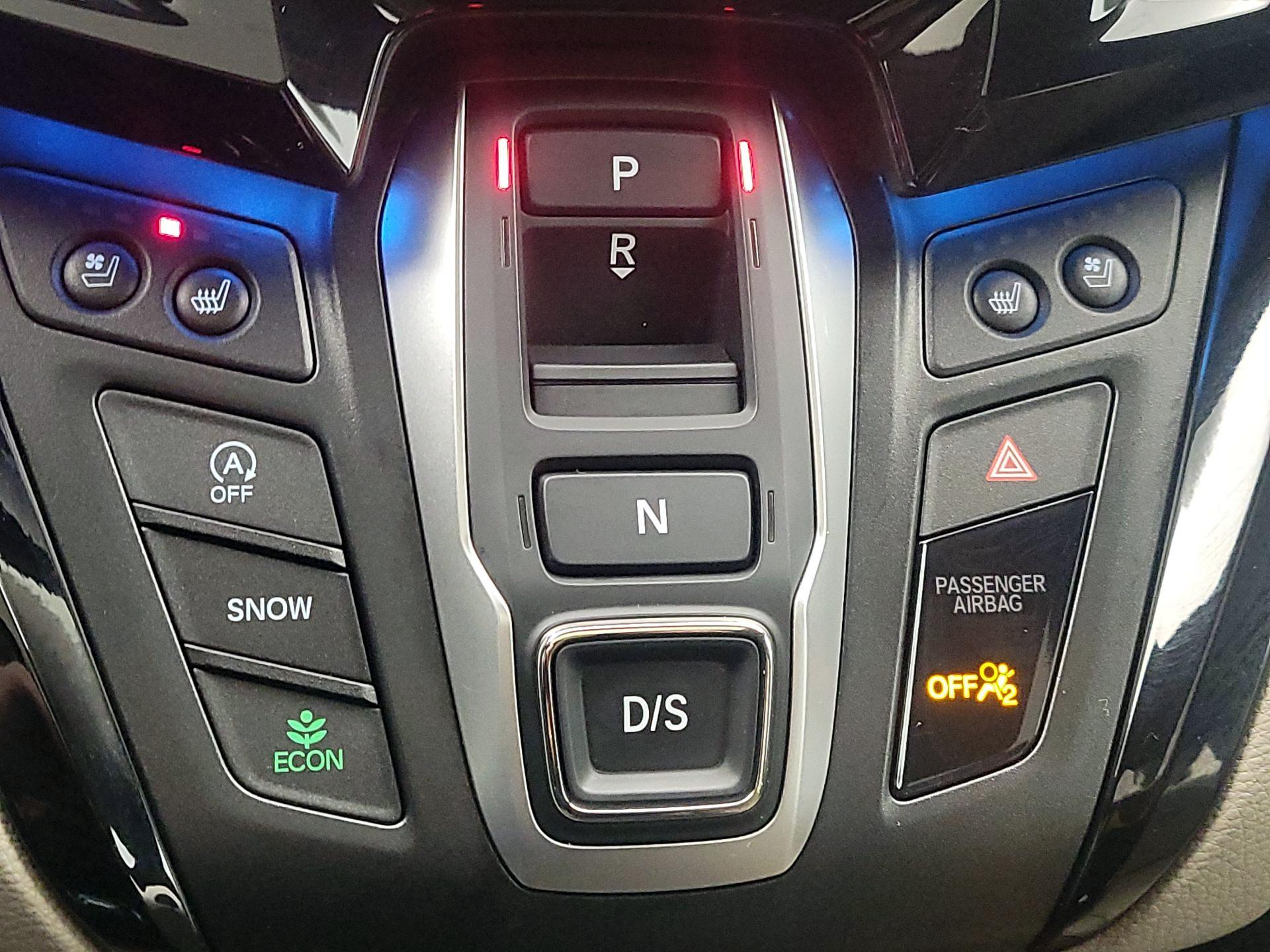 Thumbnail: 2023 Honda Odyssey - 18