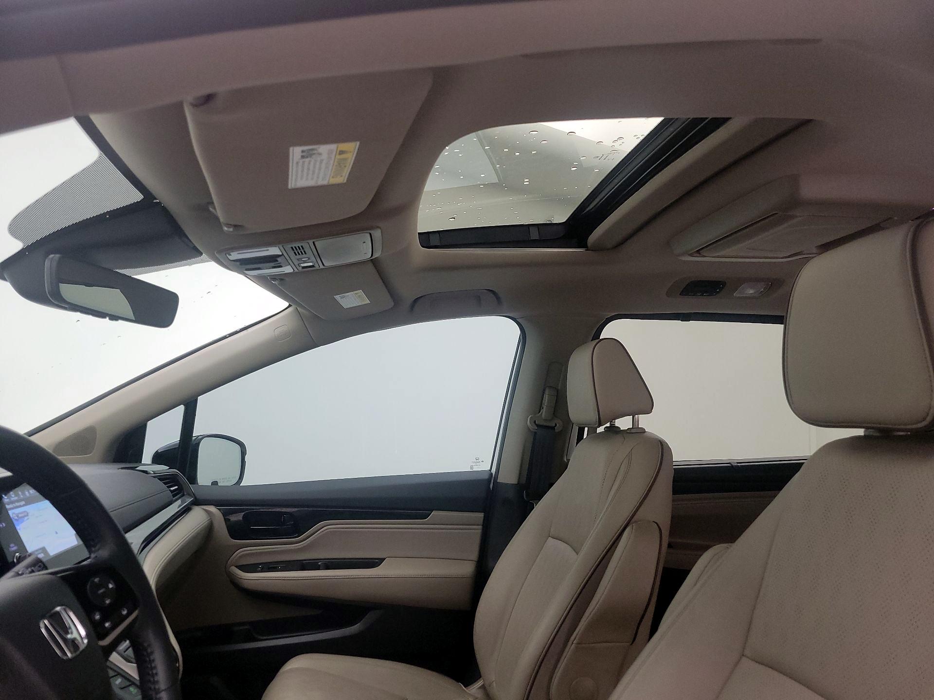 Thumbnail: 2023 Honda Odyssey - 20