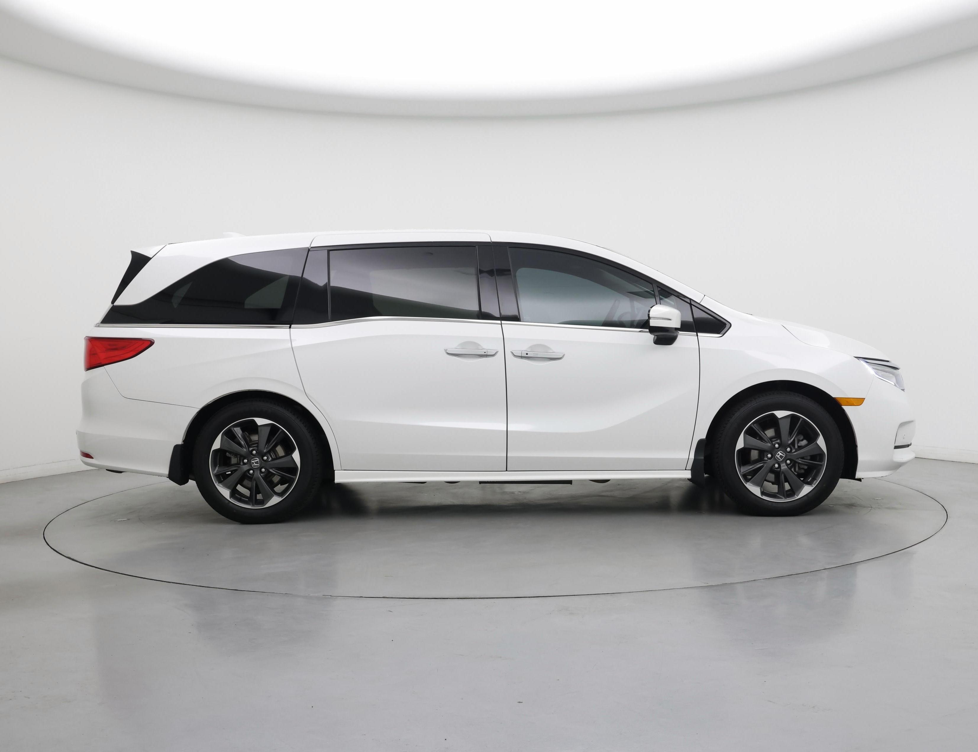 Thumbnail: 2023 Honda Odyssey - 7