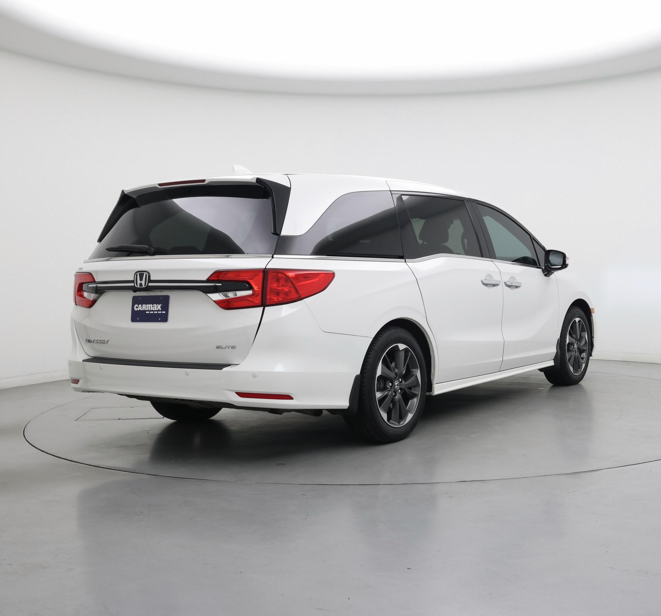 Thumbnail: 2023 Honda Odyssey - 8