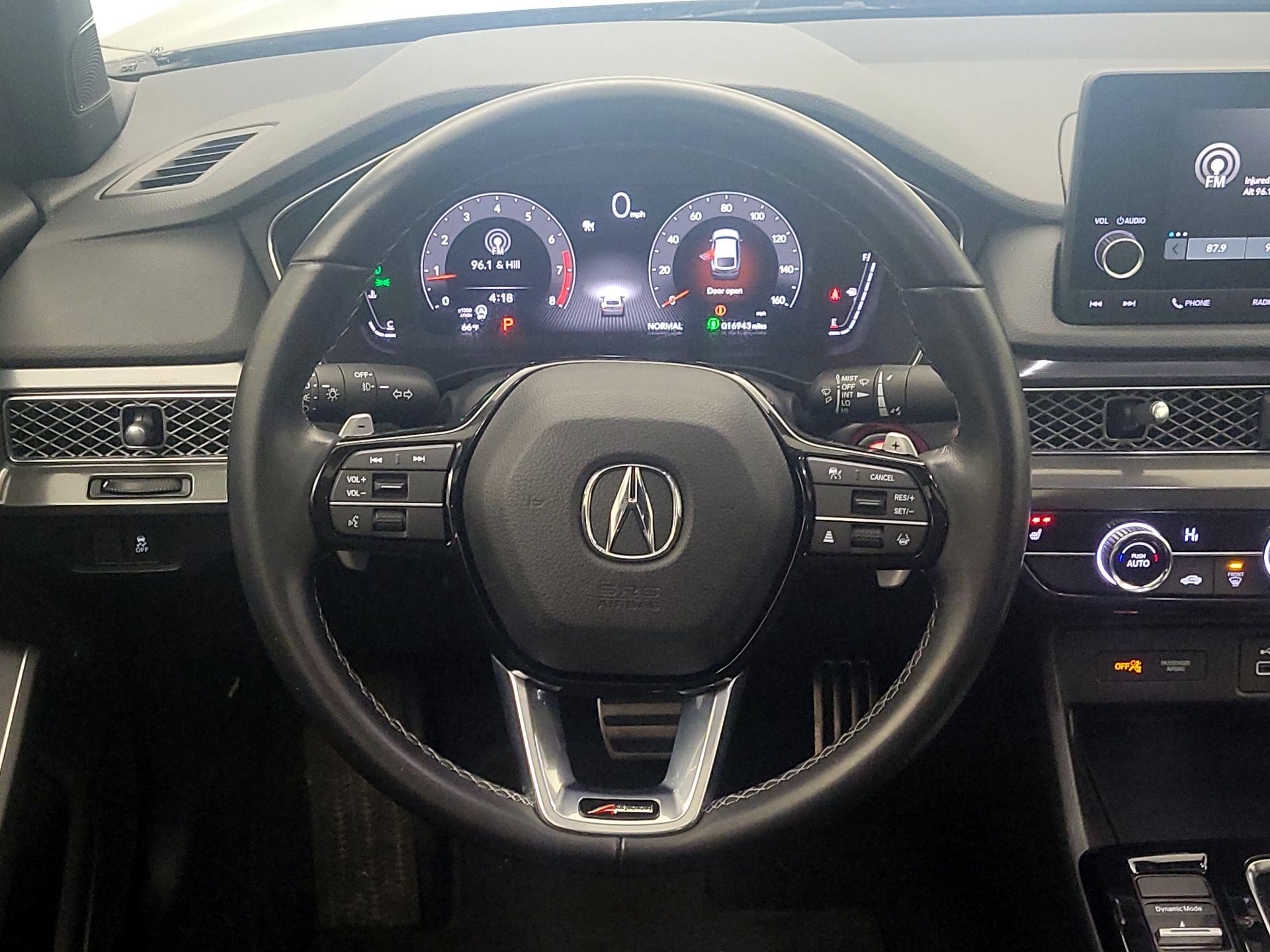 Thumbnail: 2023 Acura Integra - 10