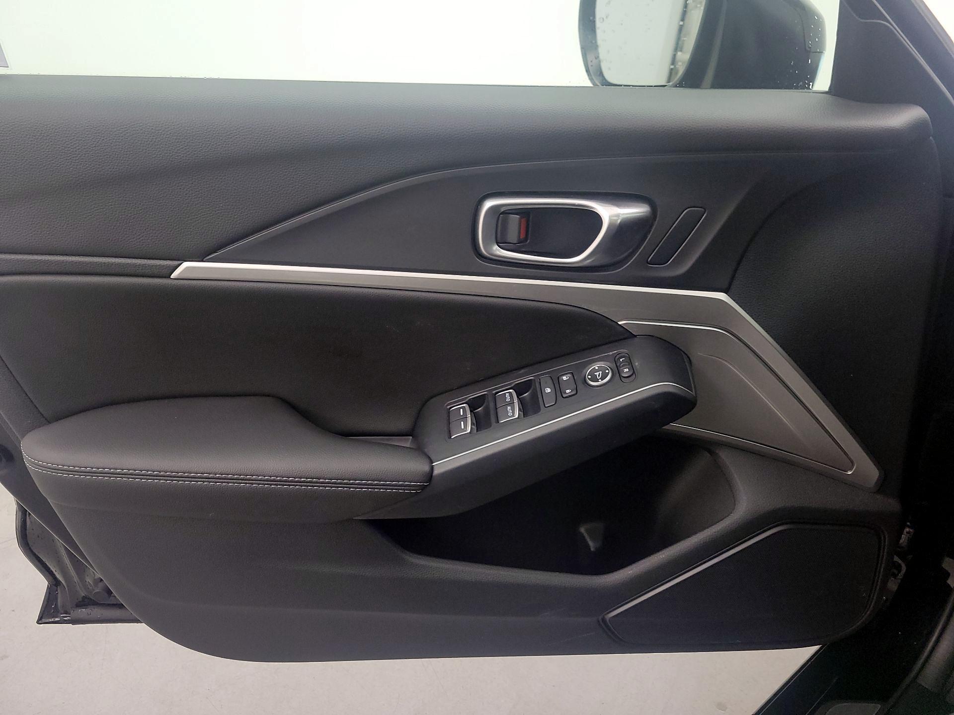 Thumbnail: 2023 Acura Integra - 12