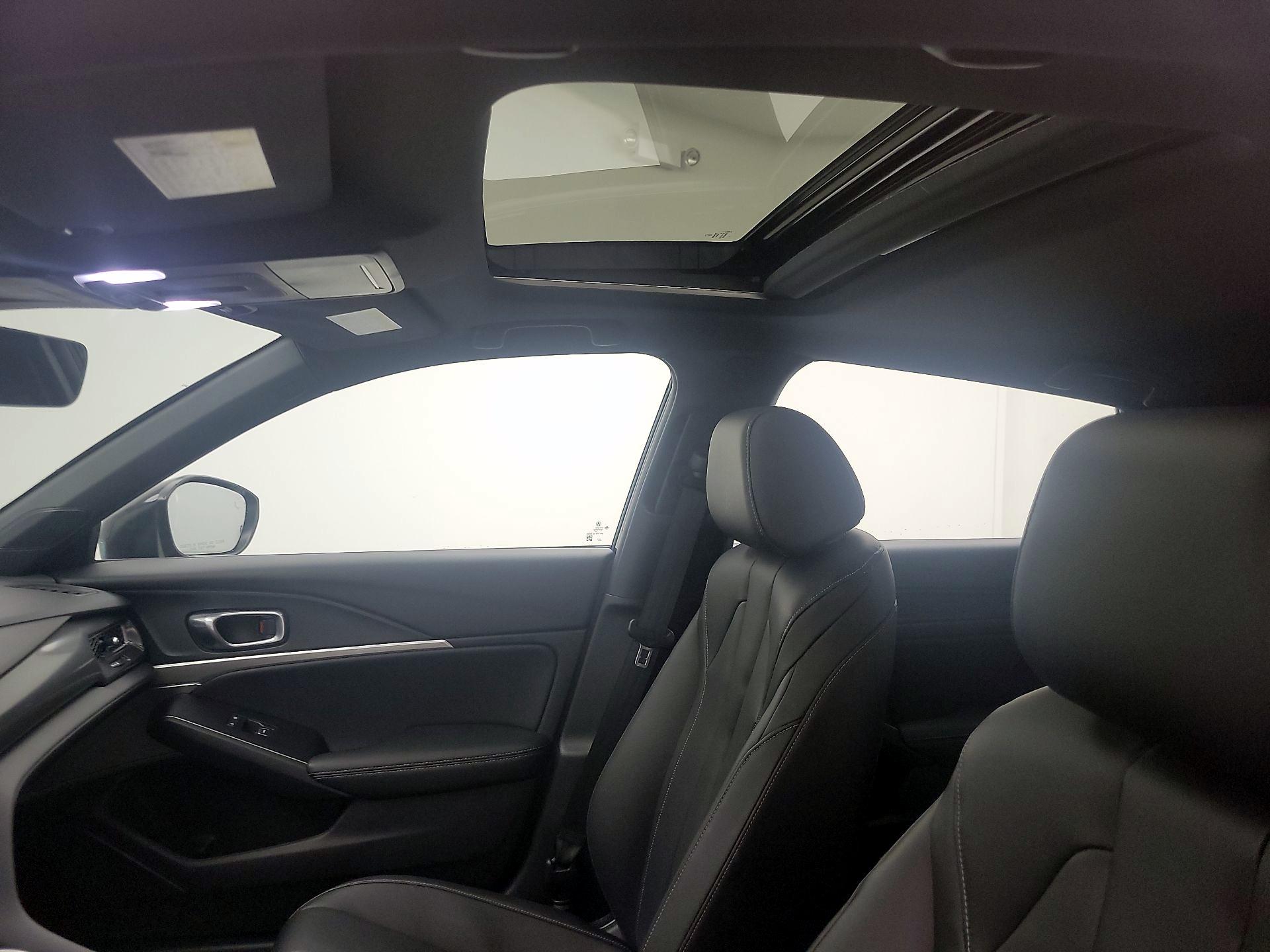 Thumbnail: 2023 Acura Integra - 19