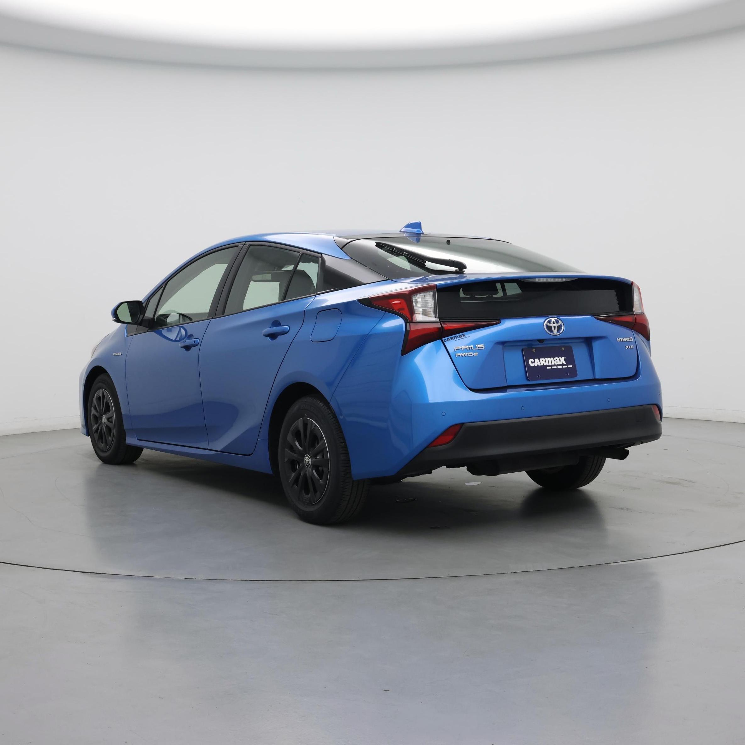 Thumbnail: 2021 Toyota Prius - 2