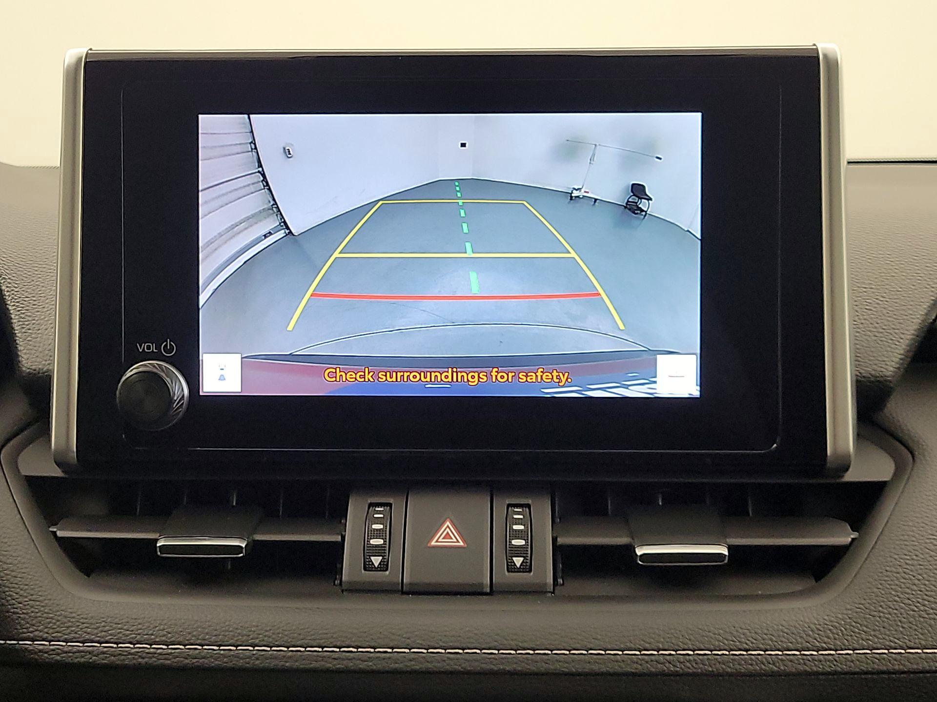 Thumbnail: 2025 Toyota RAV4 - 15