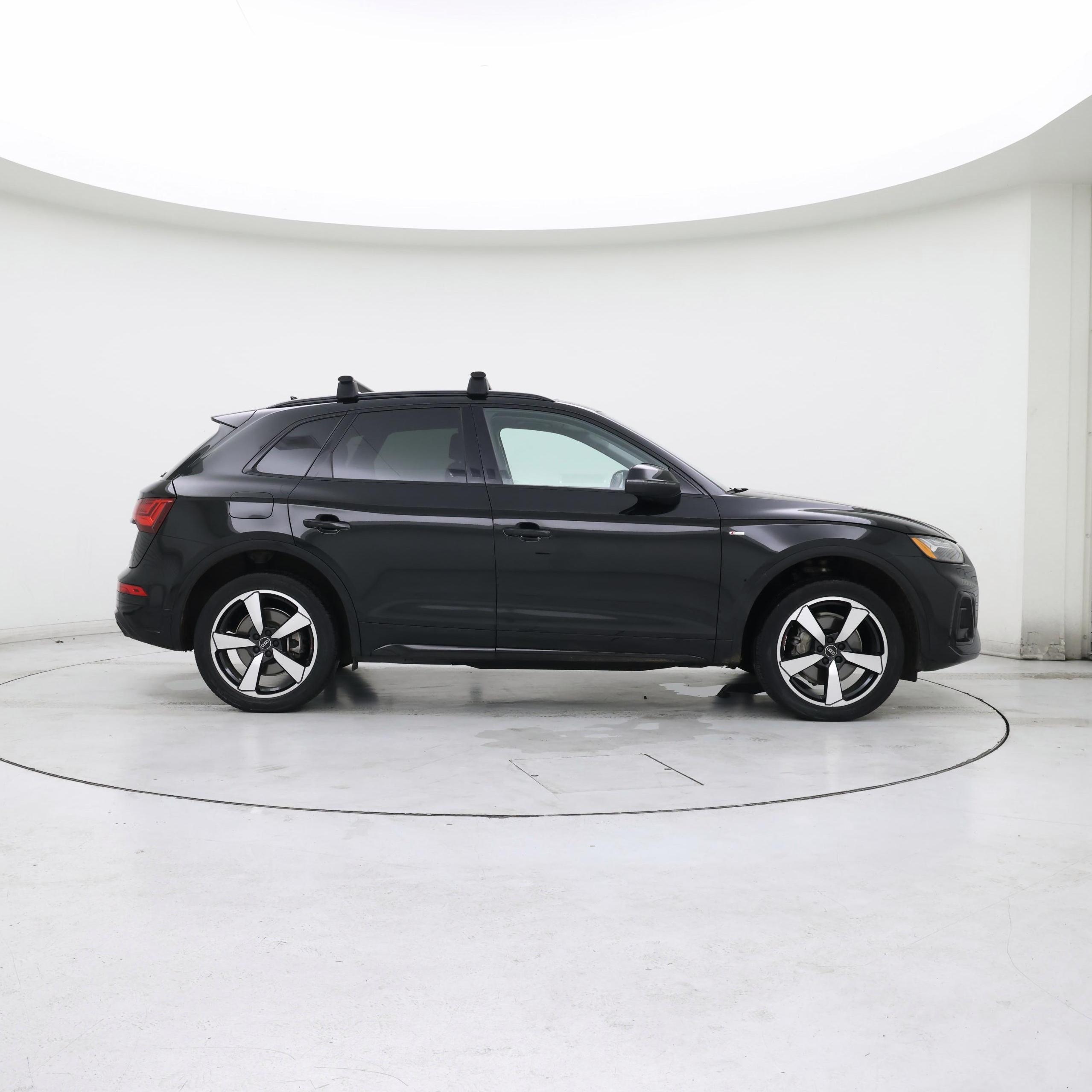 Thumbnail: 2022 Audi Q5 - 7