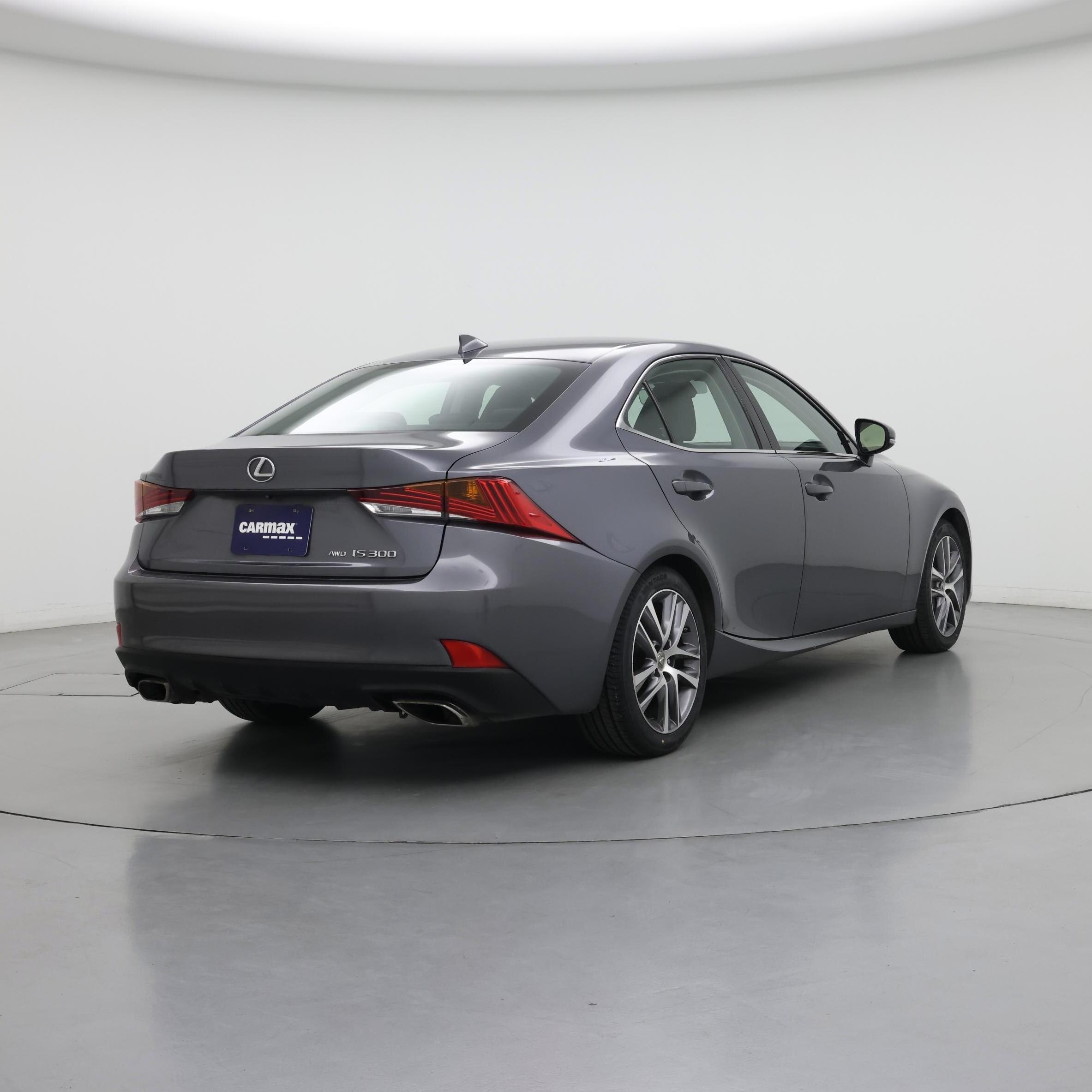 Thumbnail: 2019 Lexus IS - 8