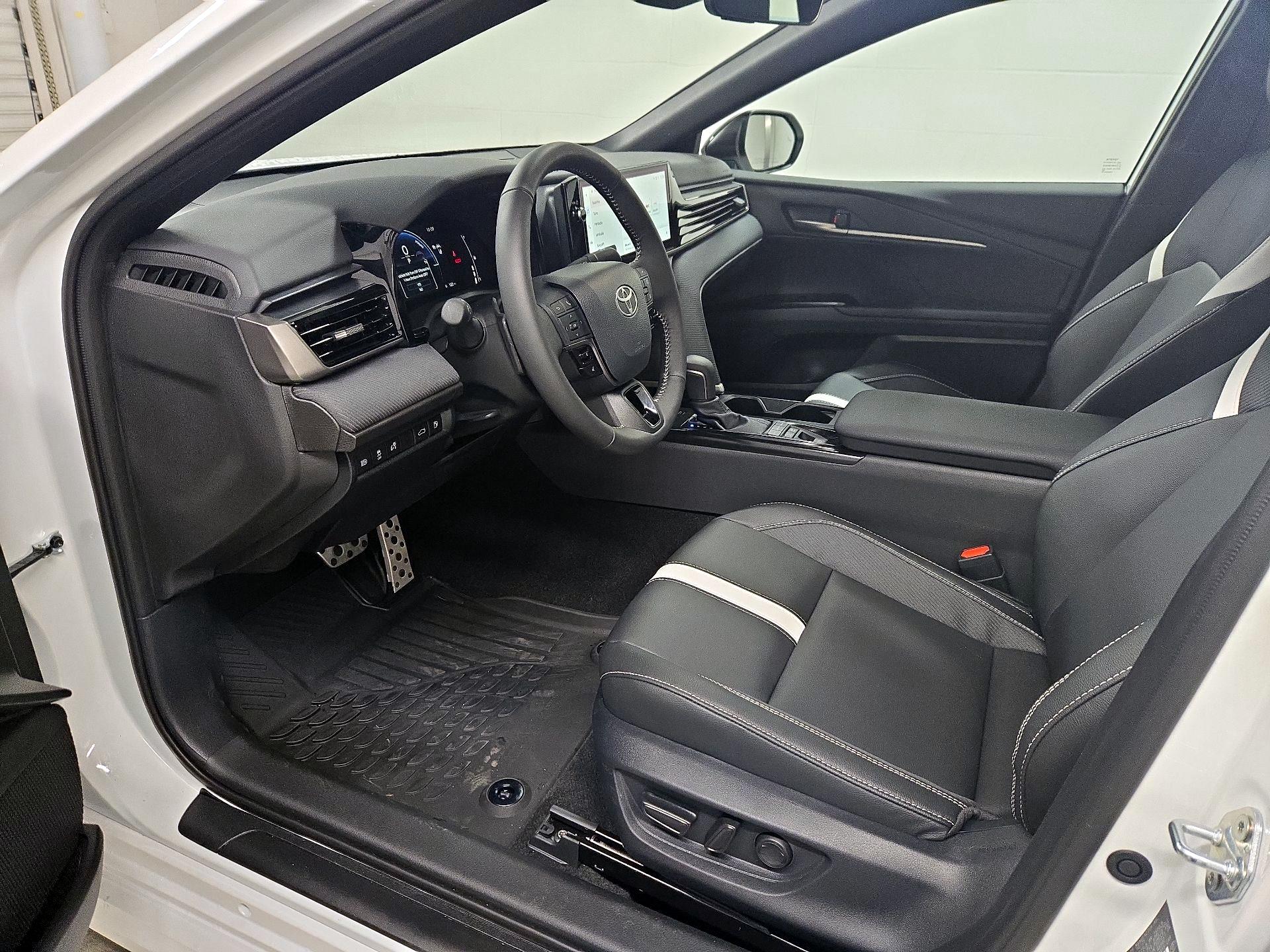 Thumbnail: 2026 Toyota Camry - 11