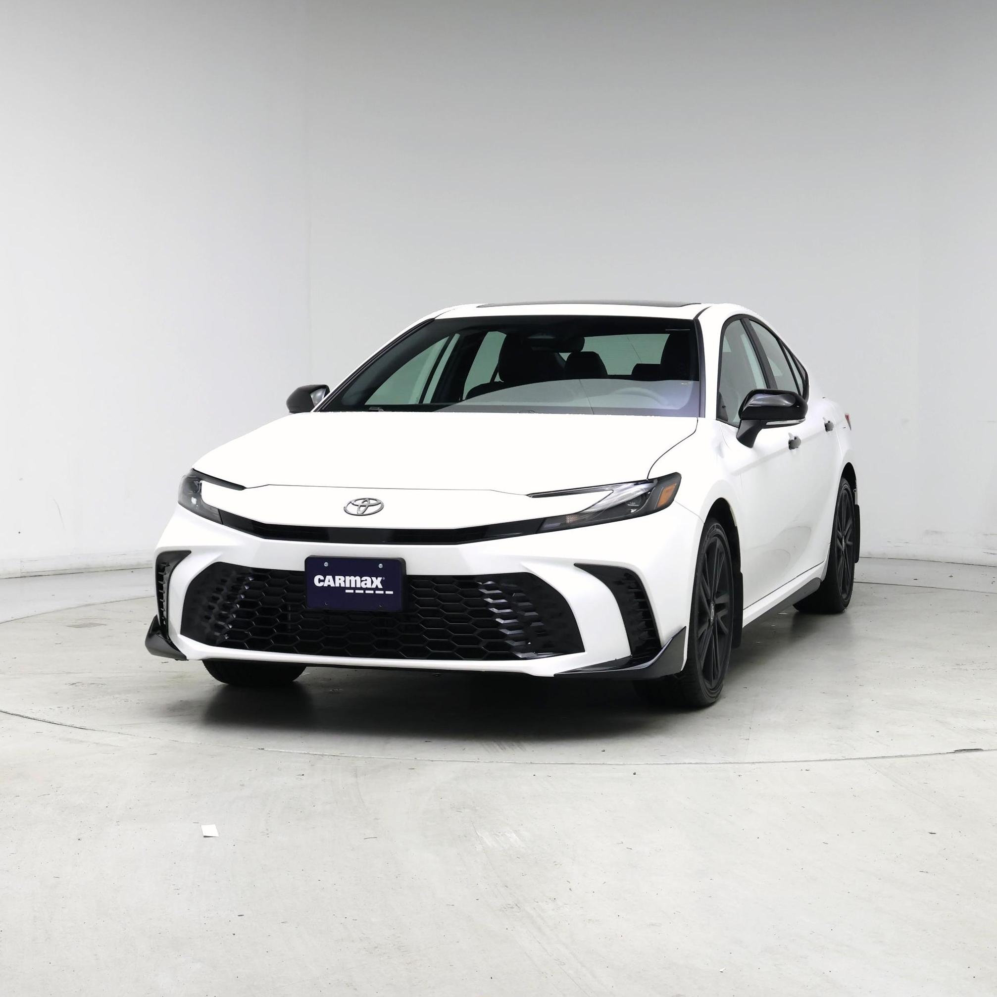 Thumbnail: 2026 Toyota Camry - 4