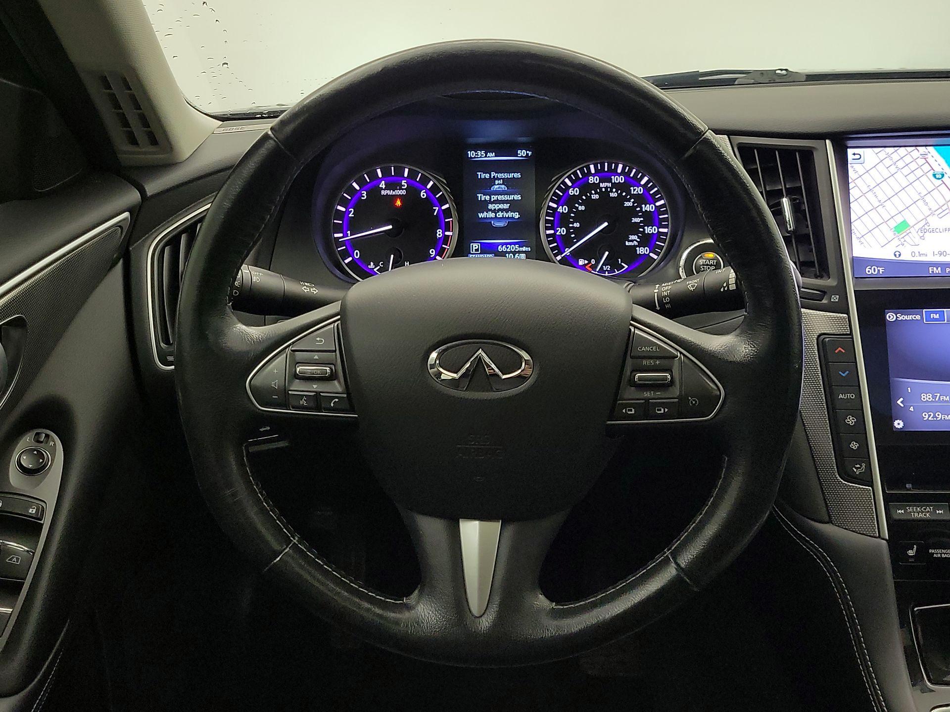 Thumbnail: 2015 INFINITI Q50 - 10