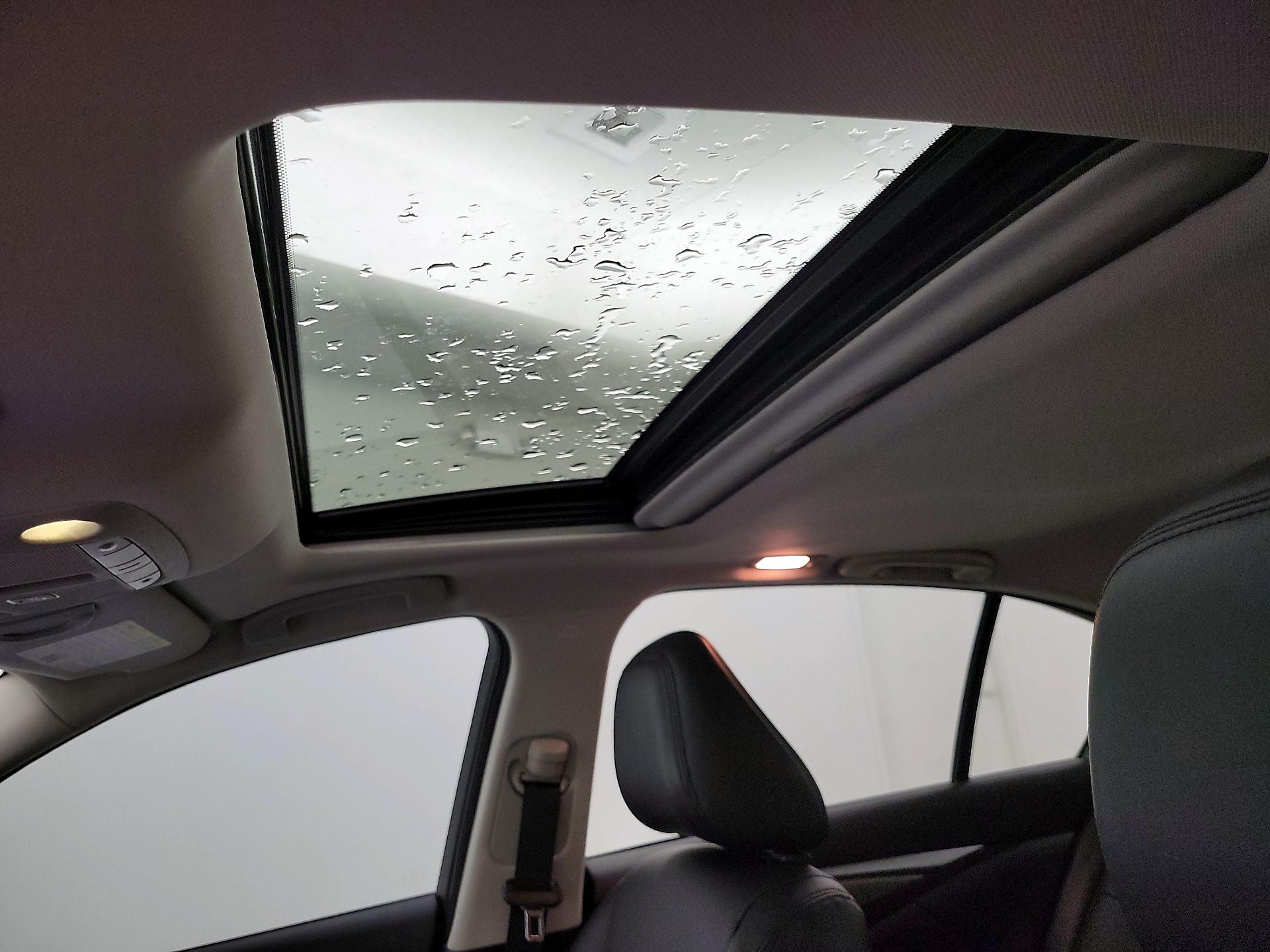 Thumbnail: 2015 INFINITI Q50 - 20