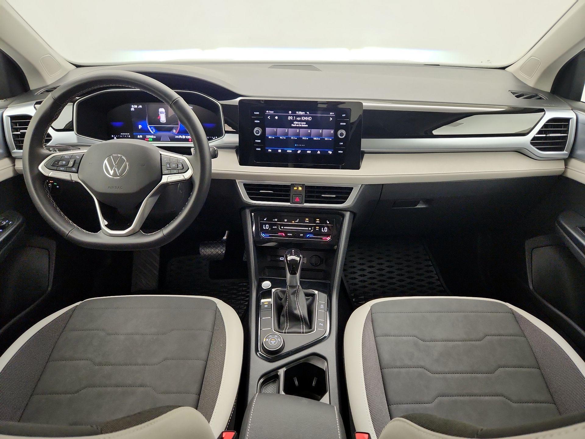 Thumbnail: 2025 Volkswagen Taos - 9