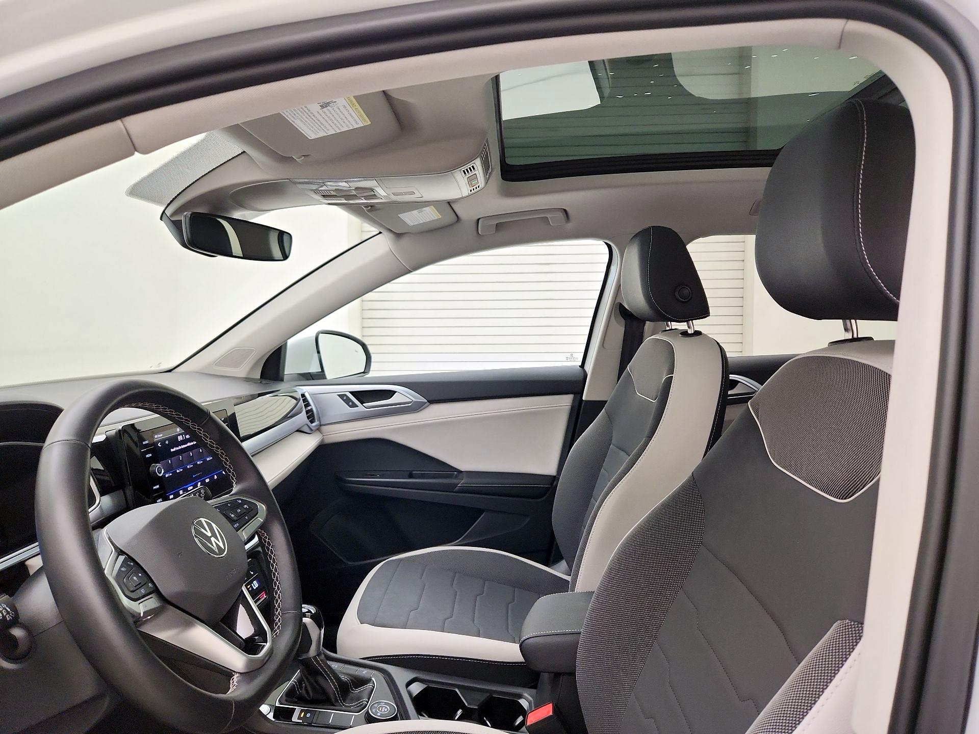 Thumbnail: 2025 Volkswagen Taos - 19