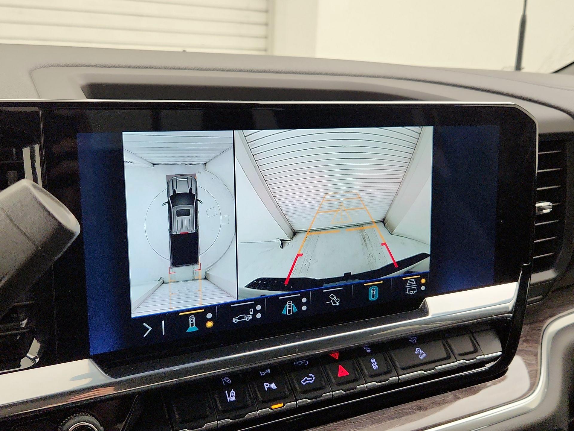 Thumbnail: 2025 Chevrolet Silverado 2500 - 15