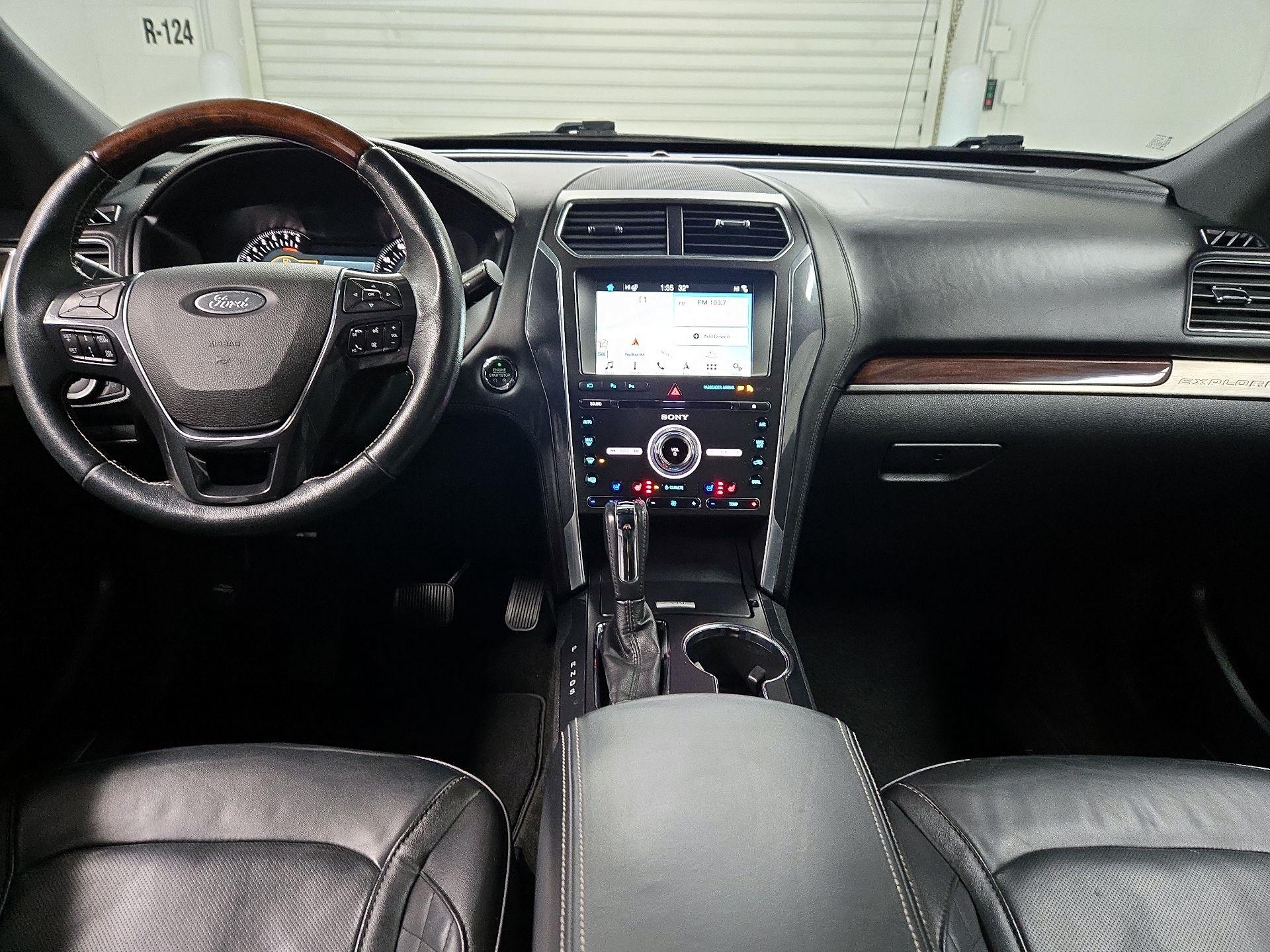 Thumbnail: 2018 Ford Explorer - 9