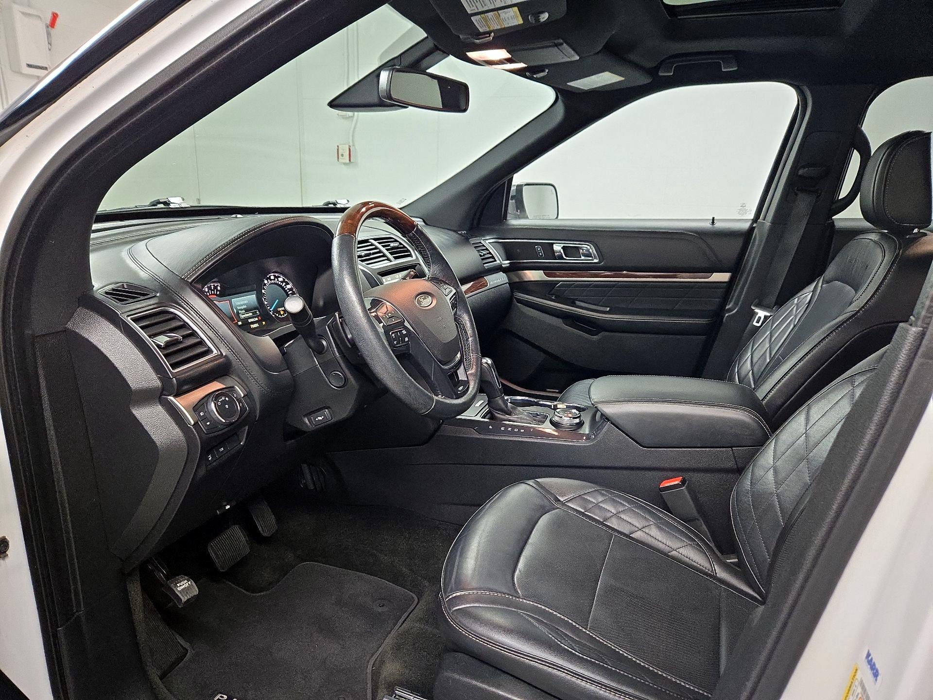 Thumbnail: 2018 Ford Explorer - 11