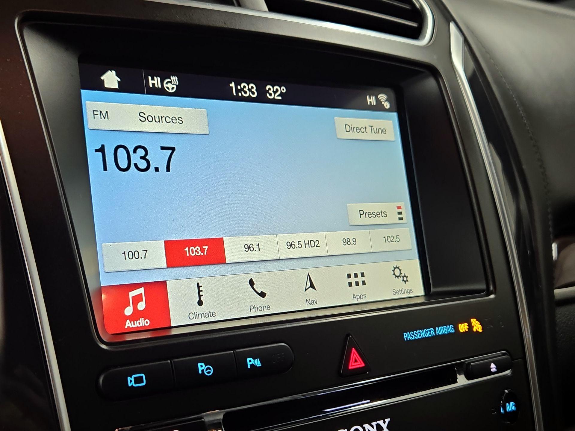 Thumbnail: 2018 Ford Explorer - 16