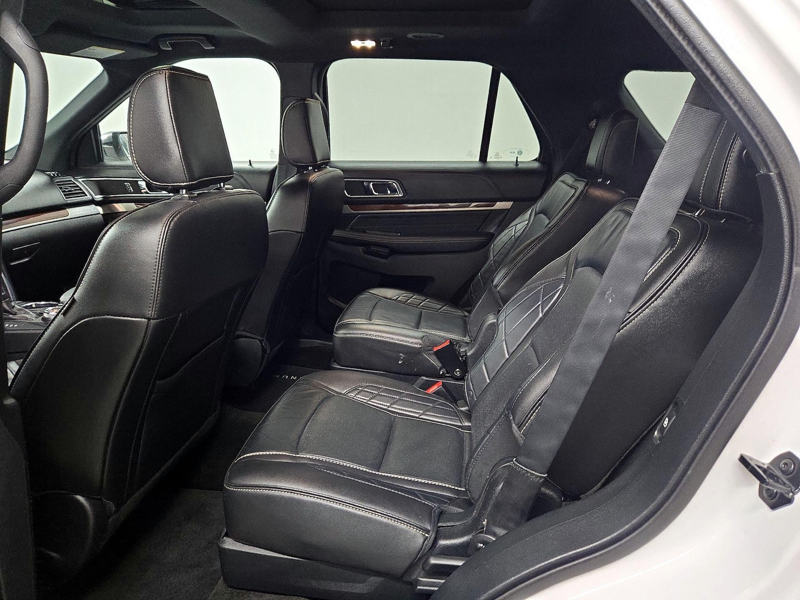 2018 Ford Explorer Platinum - Photo 22