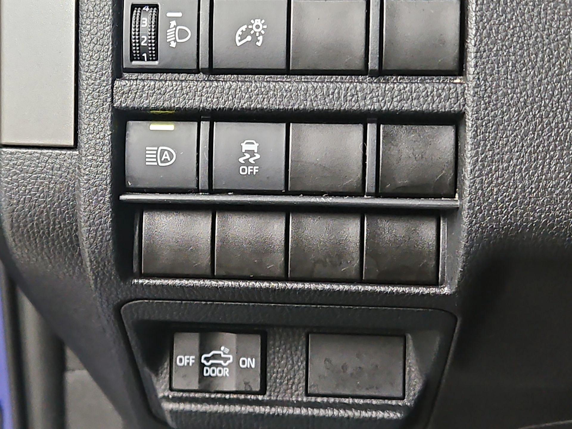 Thumbnail: 2024 Toyota Tacoma - 13