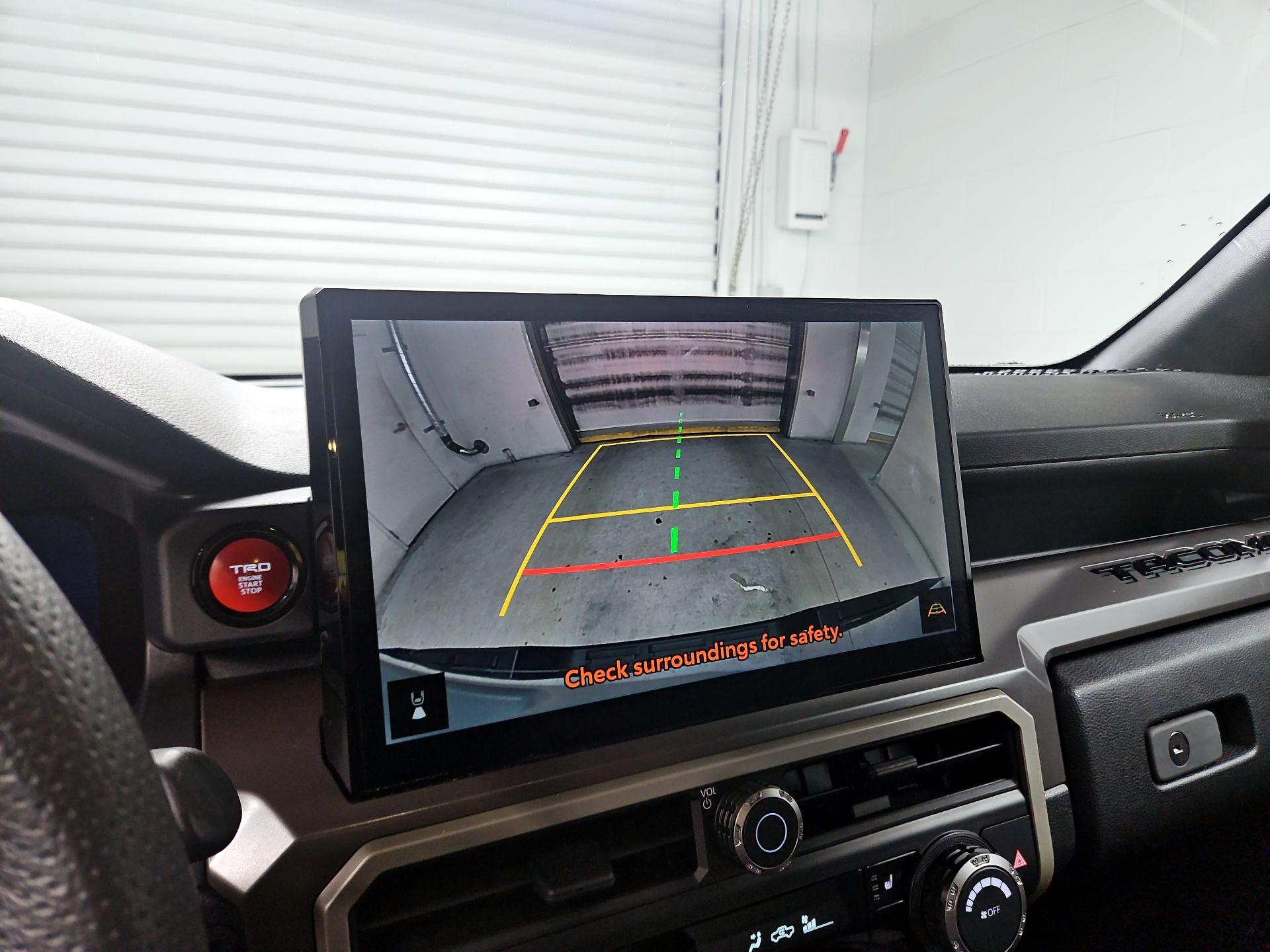 Thumbnail: 2024 Toyota Tacoma - 14