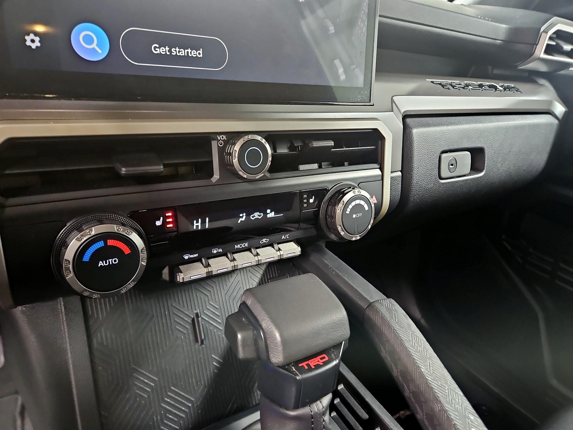 Thumbnail: 2024 Toyota Tacoma - 16