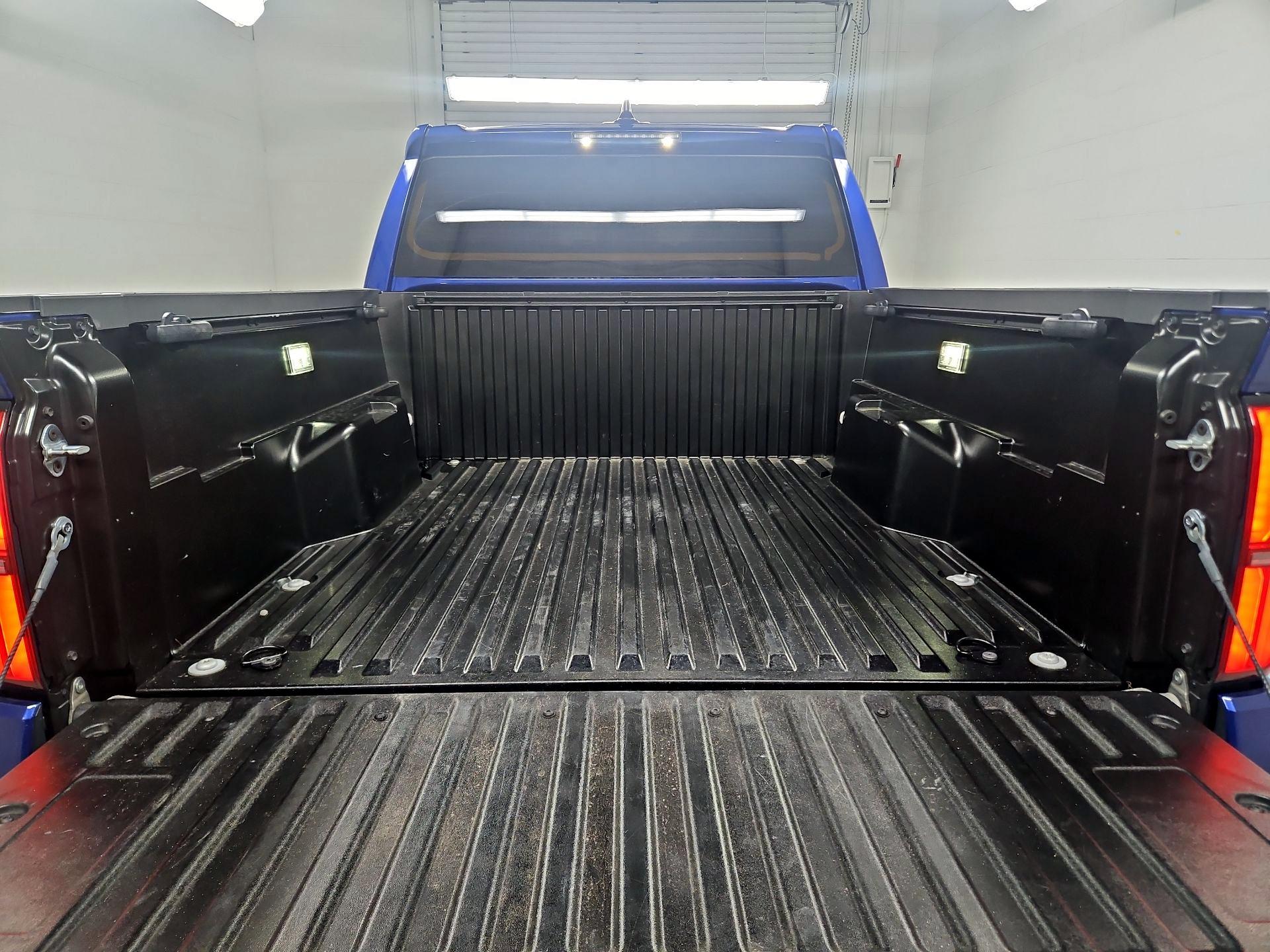 Thumbnail: 2024 Toyota Tacoma - 20