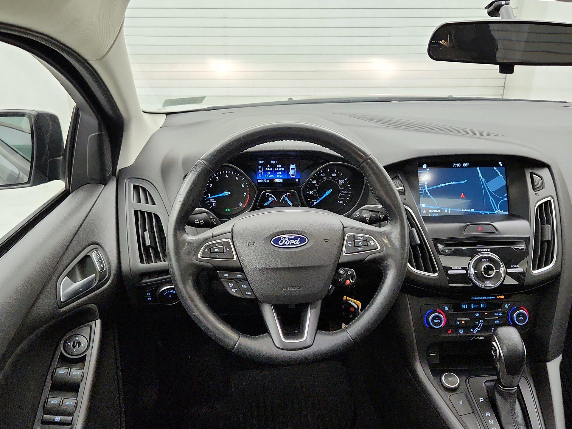 Thumbnail: 2017 Ford Focus - 10