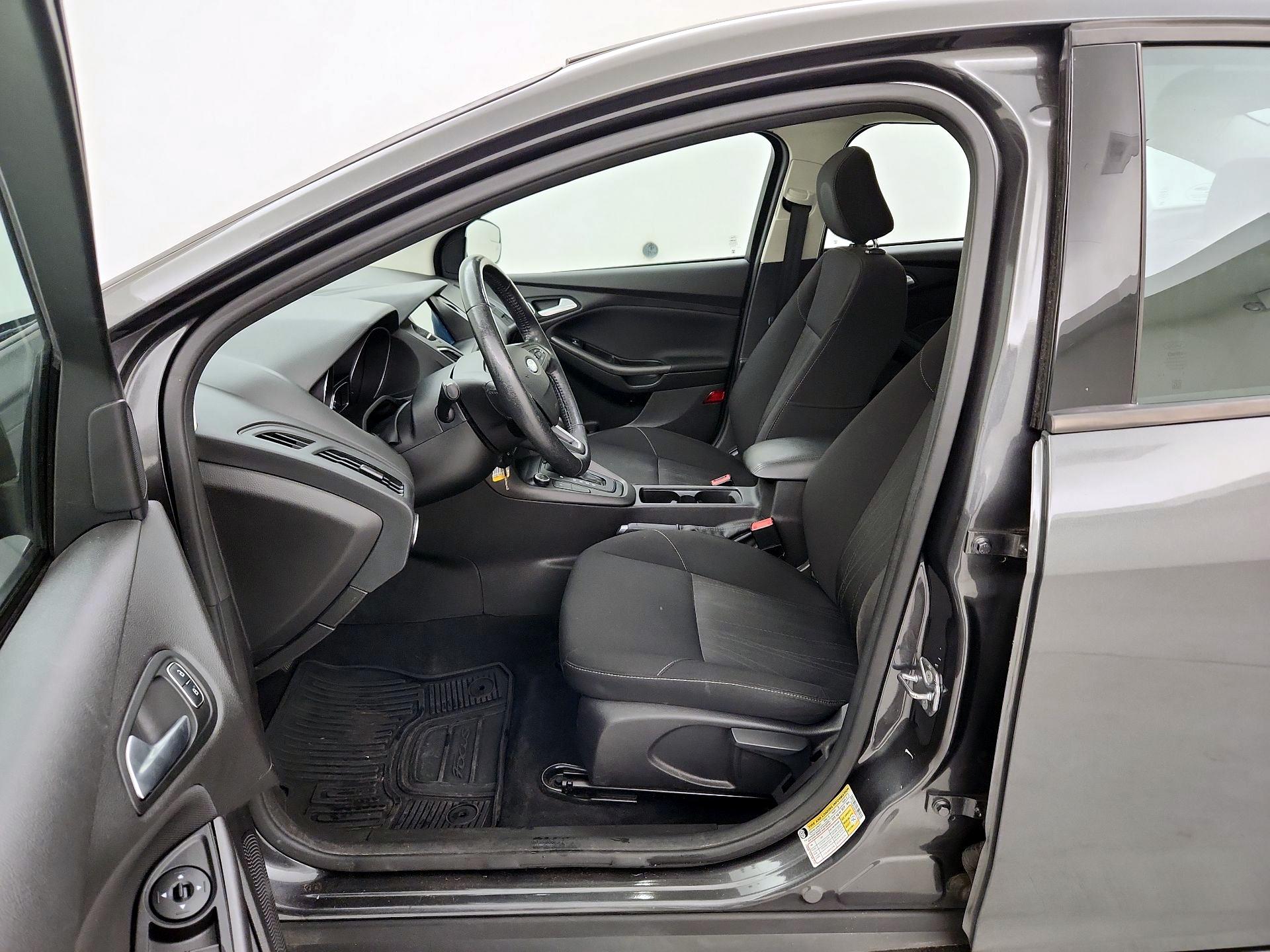 Thumbnail: 2017 Ford Focus - 11