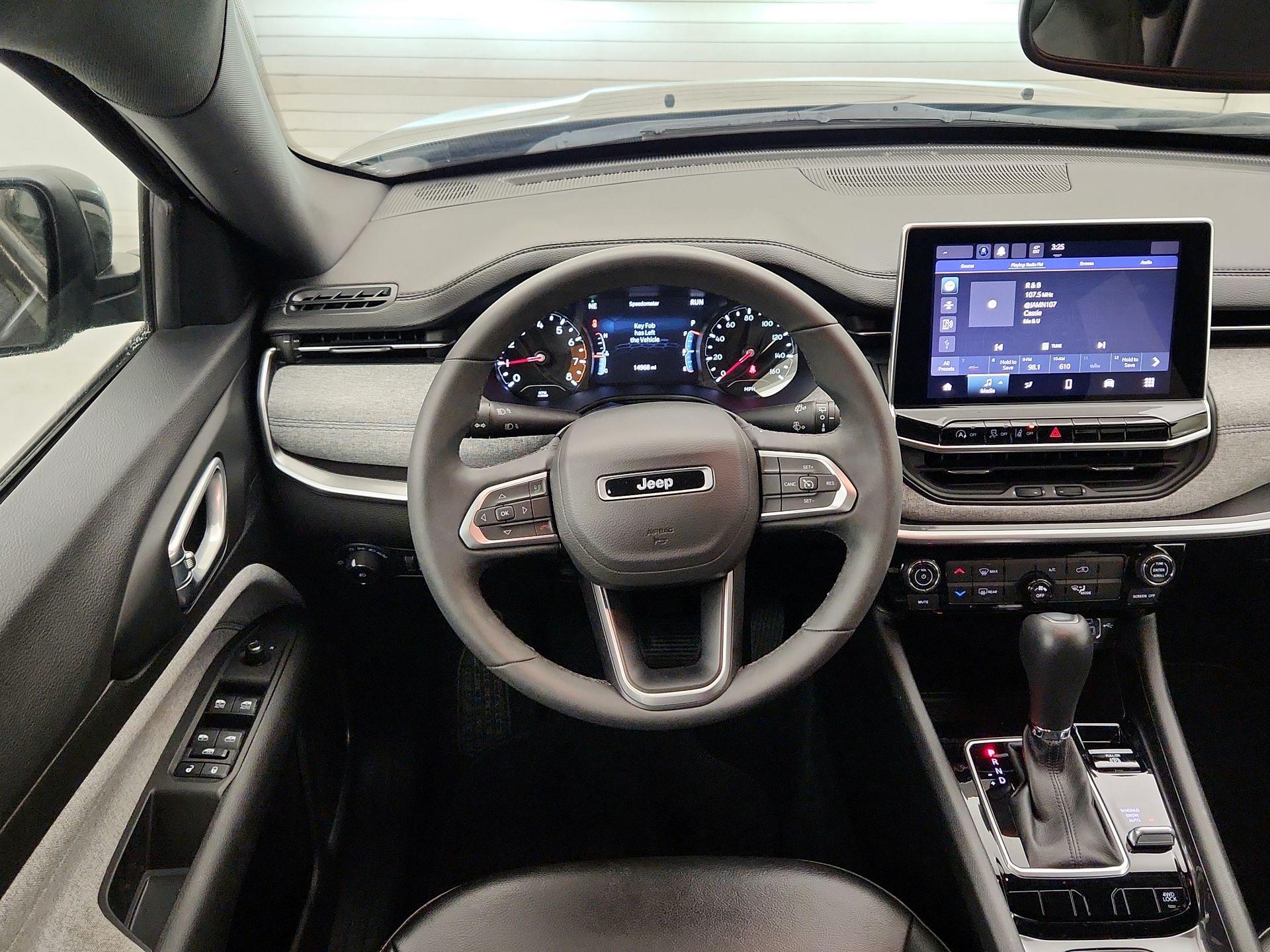 Thumbnail: 2023 Jeep Compass - 10