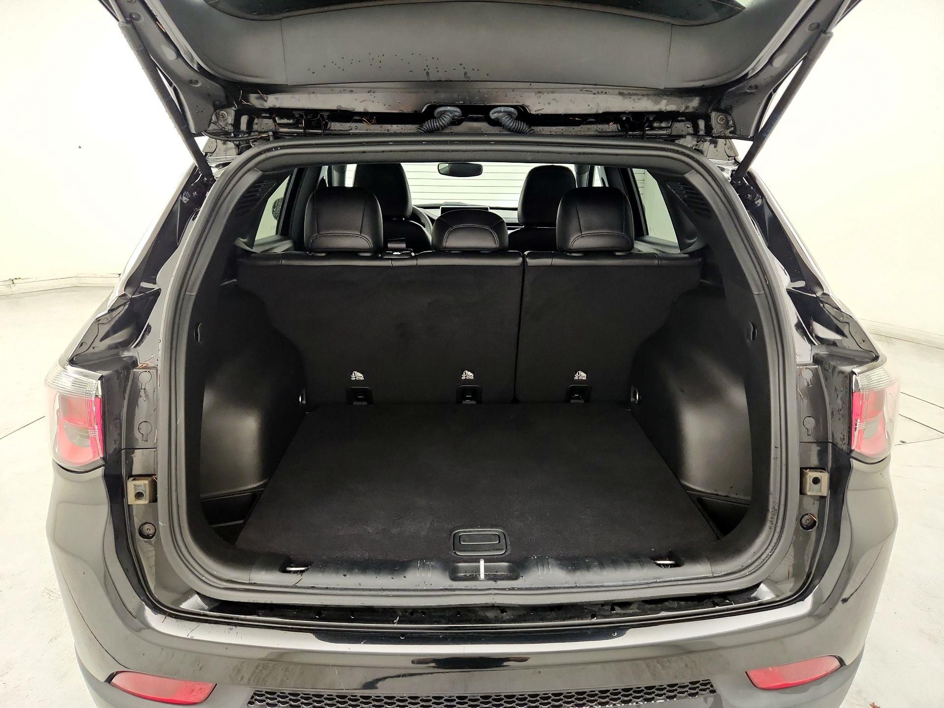 Thumbnail: 2023 Jeep Compass - 20