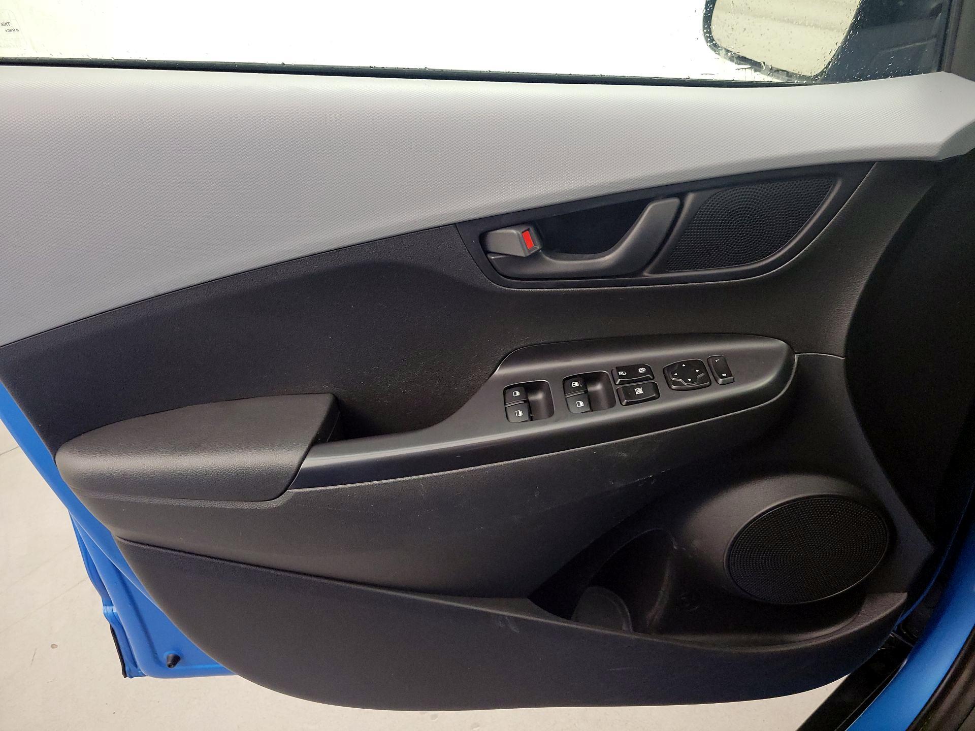 Thumbnail: 2019 Hyundai Kona - 12