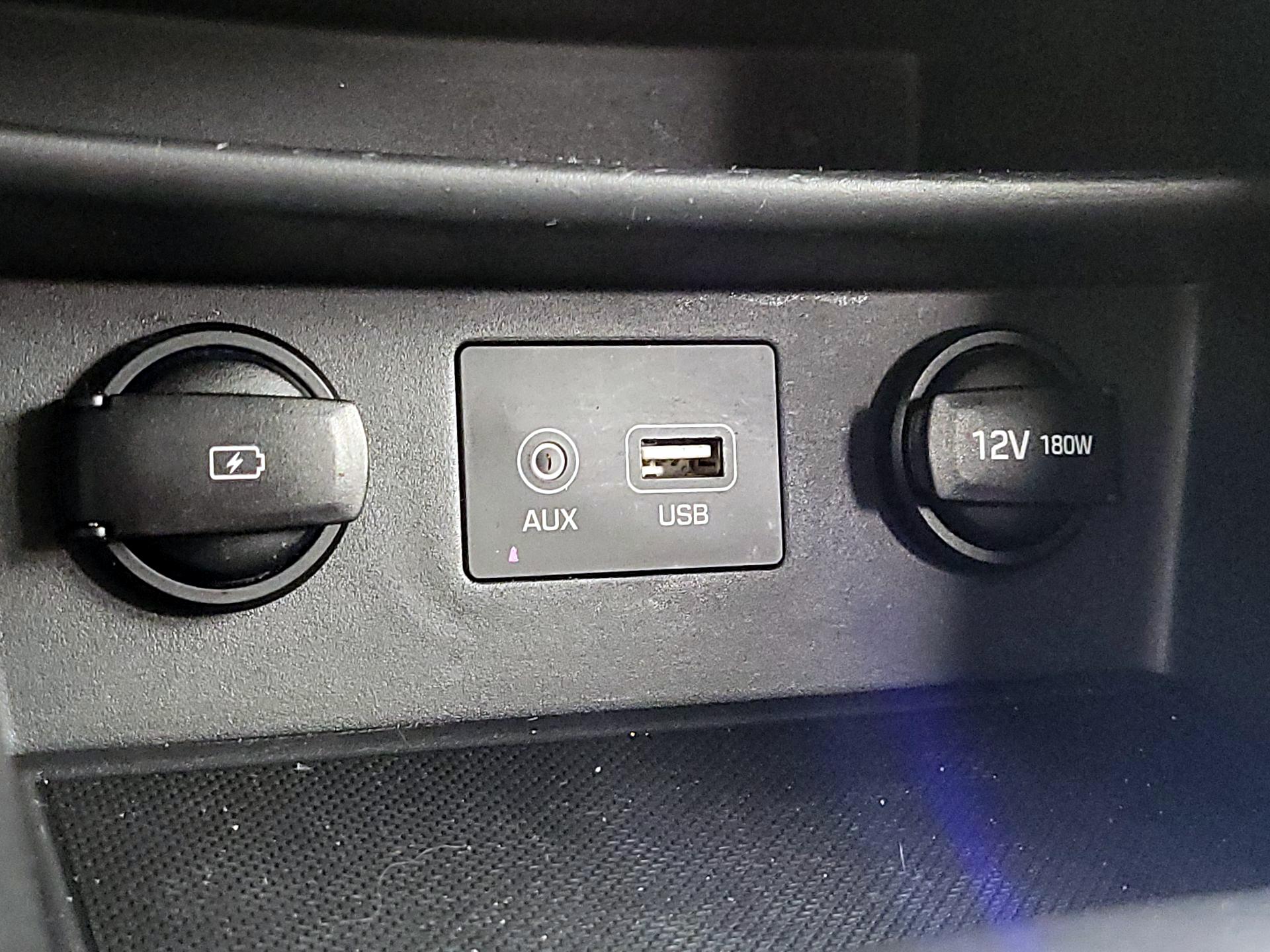 Thumbnail: 2019 Hyundai Kona - 18