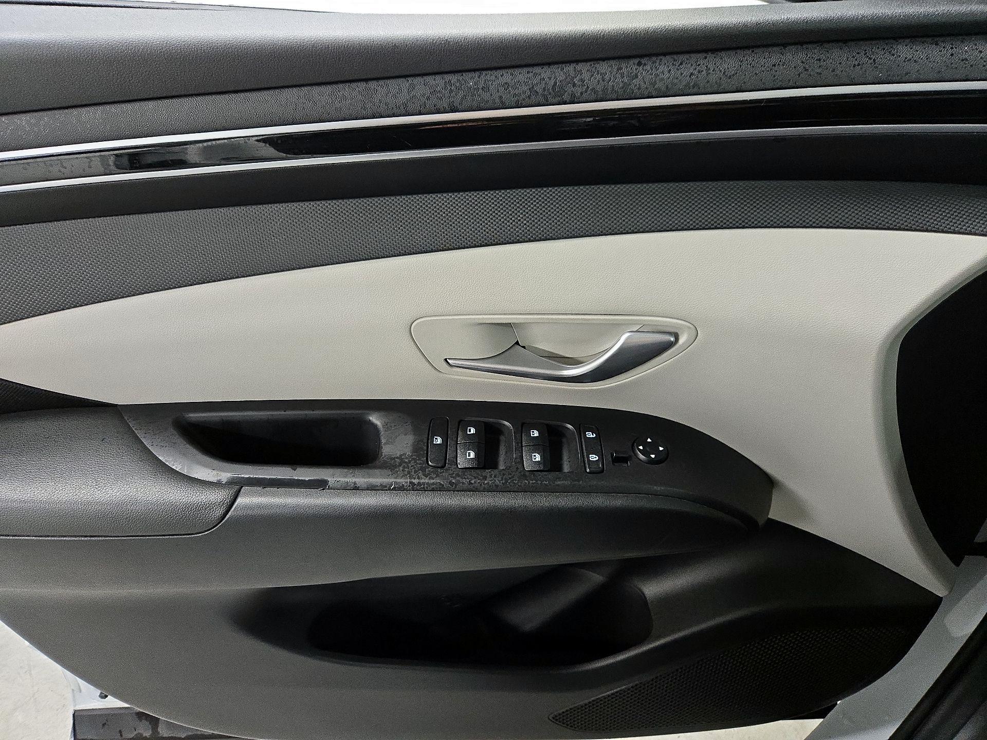 Thumbnail: 2022 Hyundai Tucson - 12