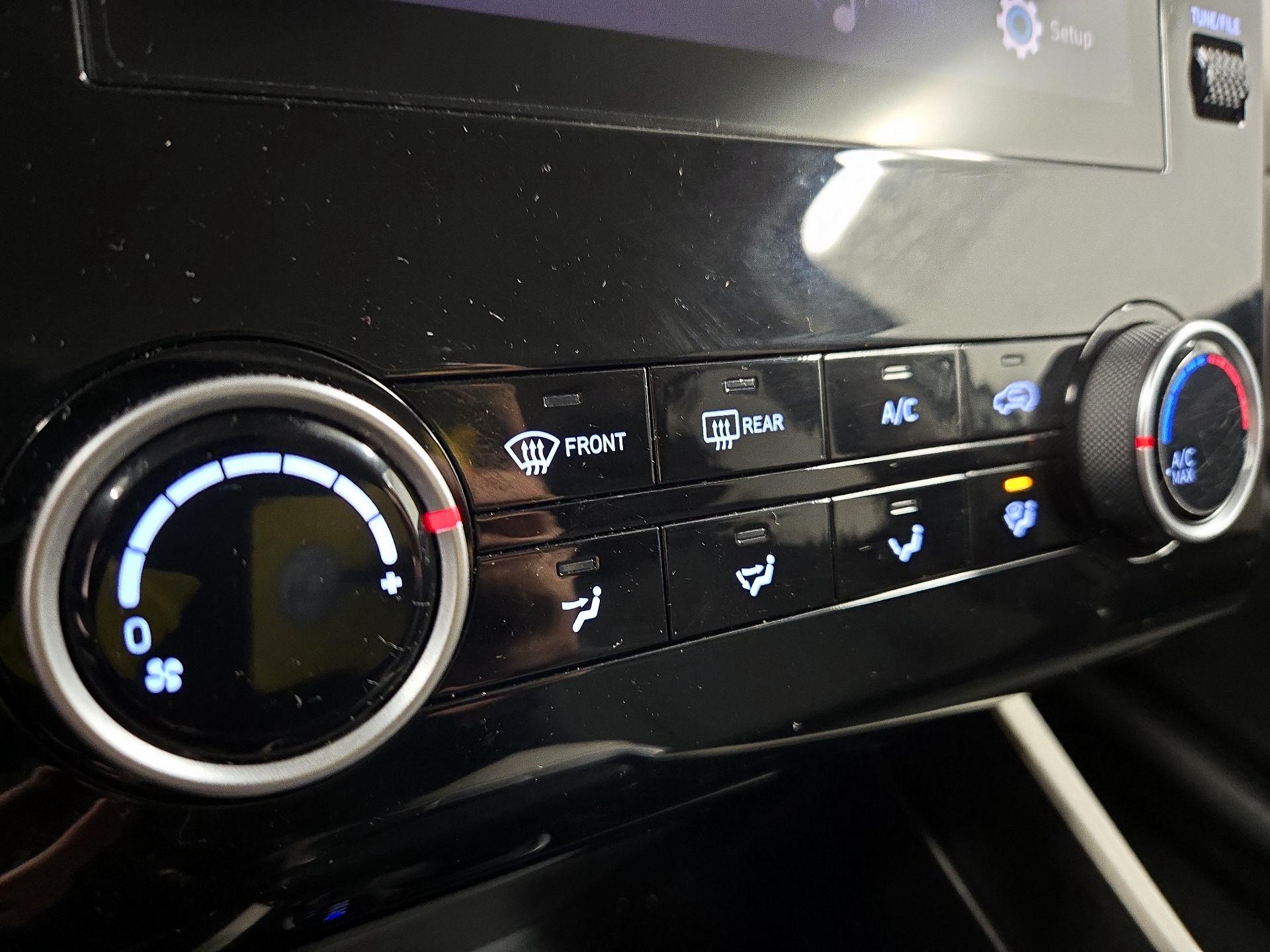 Thumbnail: 2022 Hyundai Tucson - 16