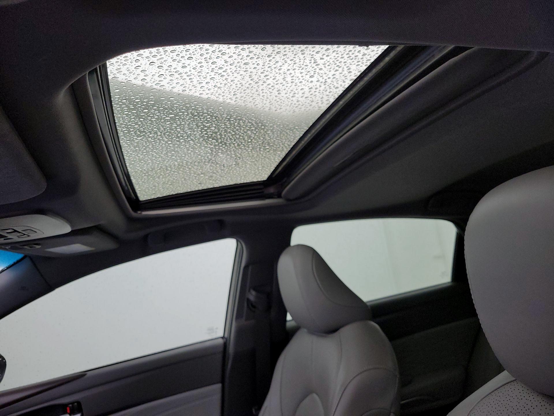 Thumbnail: 2021 Toyota Avalon - 20