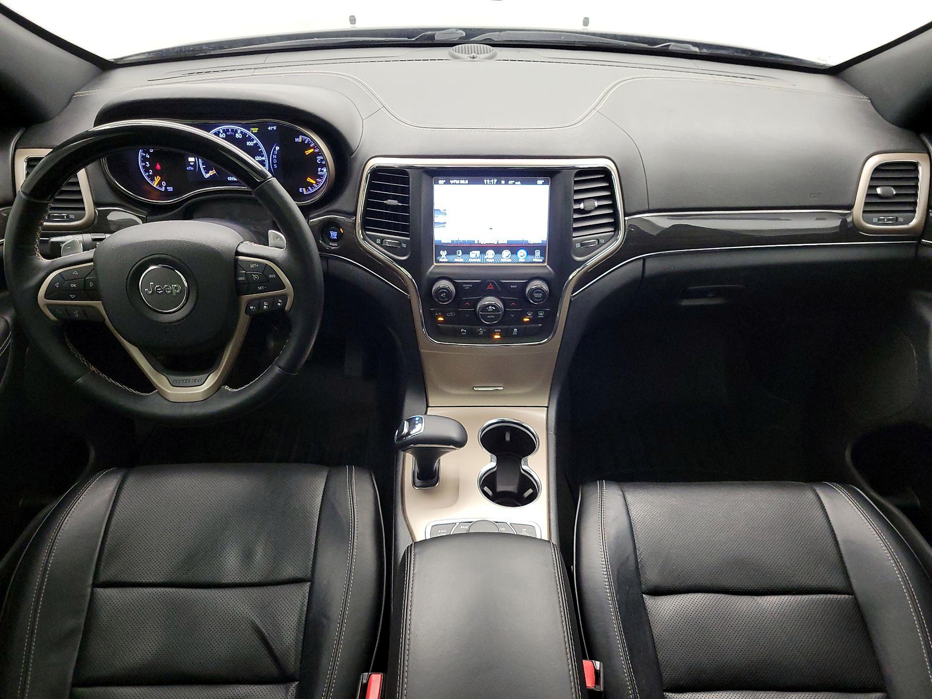 Thumbnail: 2015 Jeep Grand Cherokee - 9